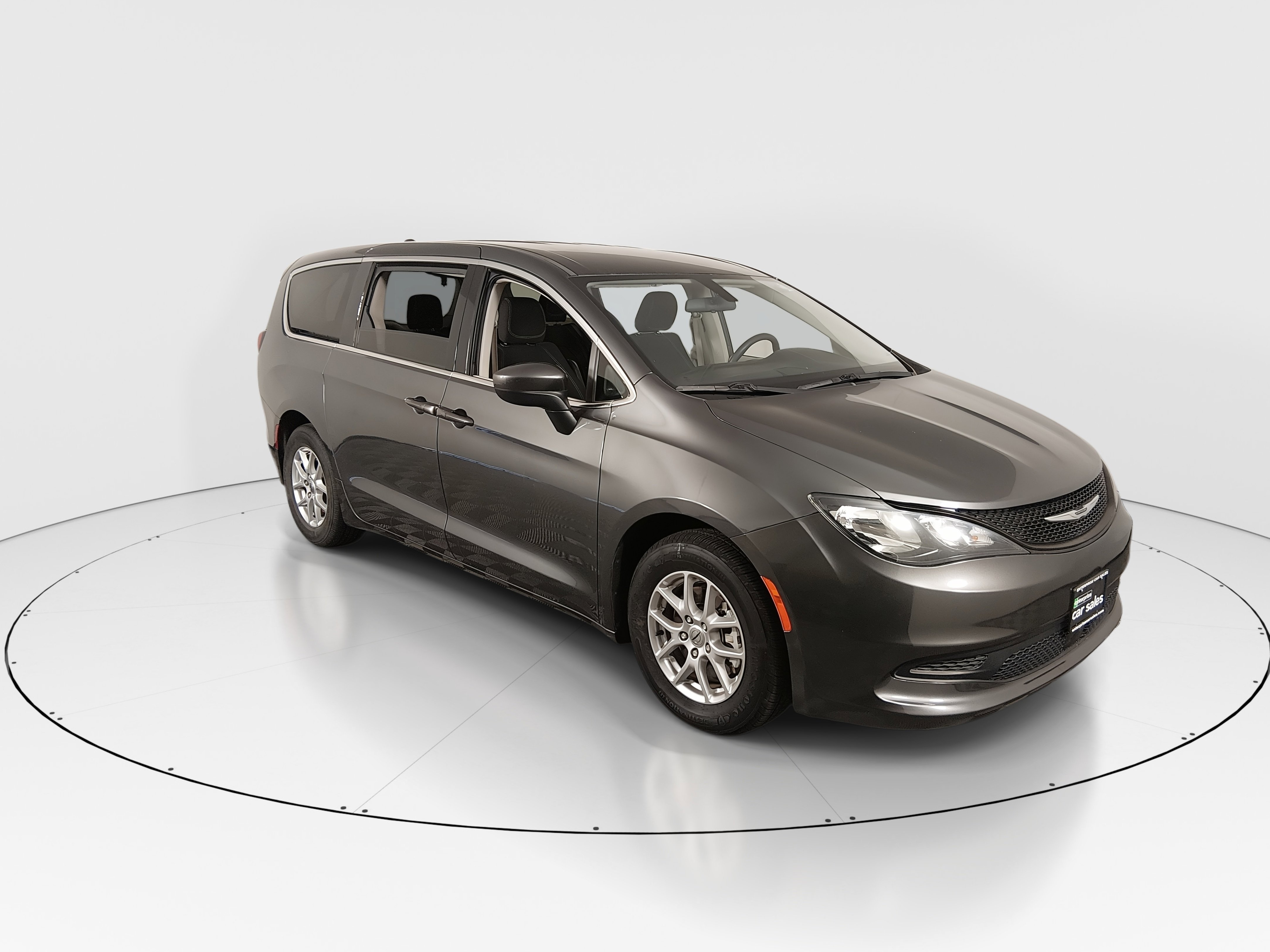 Used 2022 Chrysler Voyager LX FWD