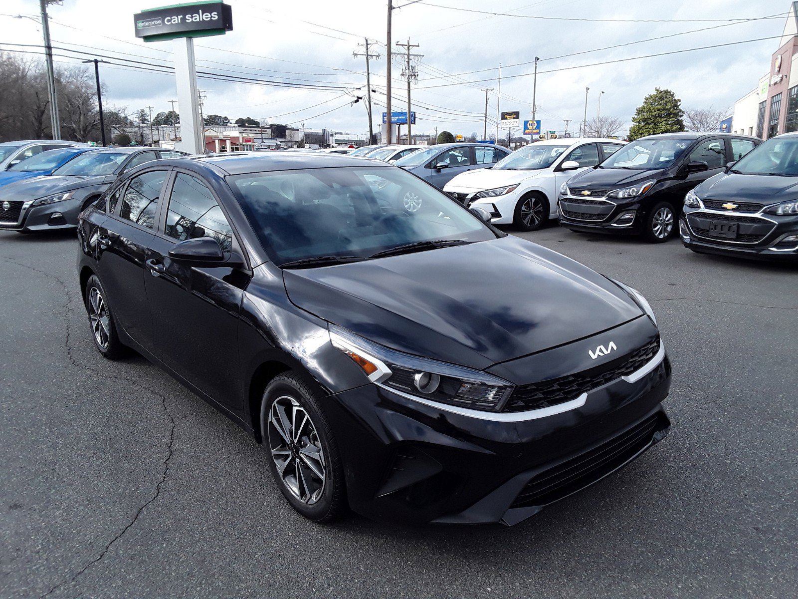 2023 Kia Forte LXS IVT