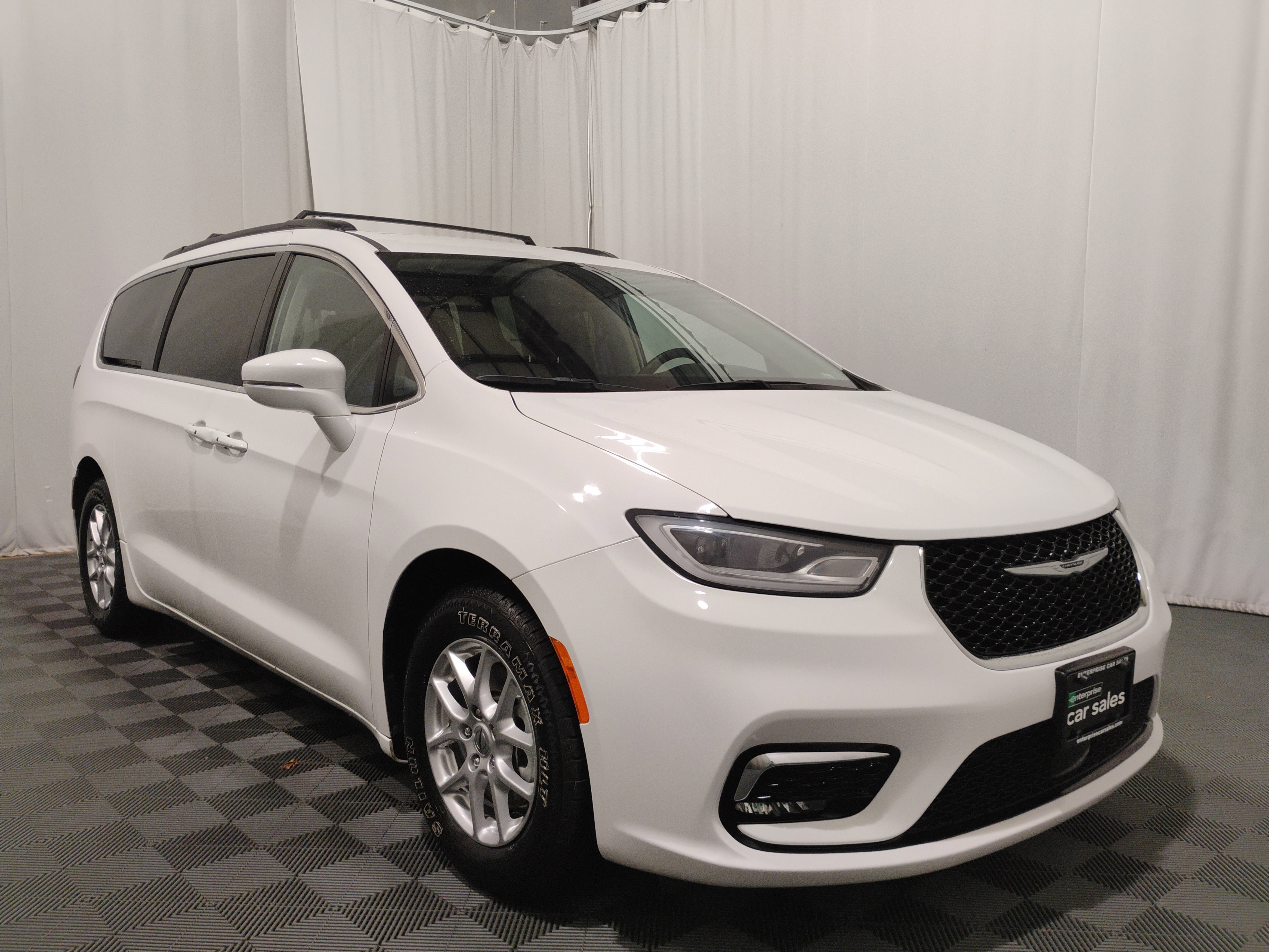 2022 Chrysler Pacifica Touring L FWD