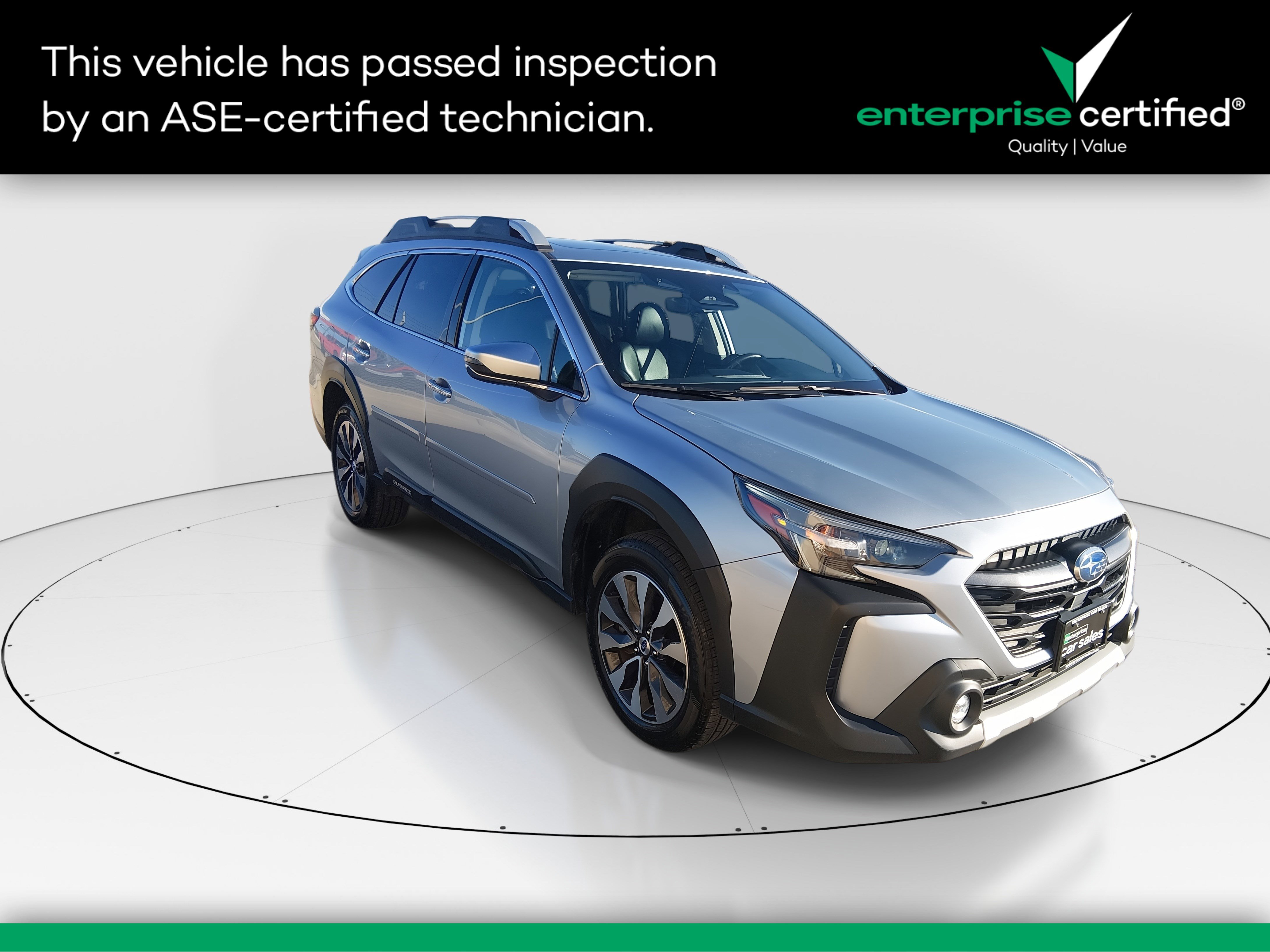 2024 Subaru Outback Touring's photo