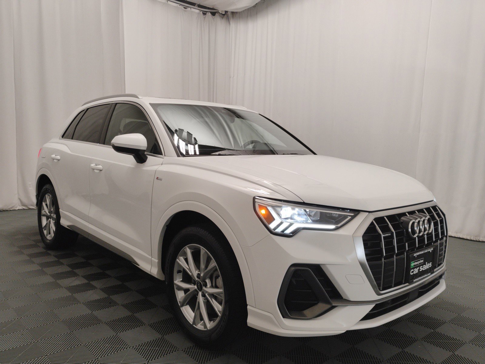 2023 Audi Q3 S line Premium 45 TFSI quattro