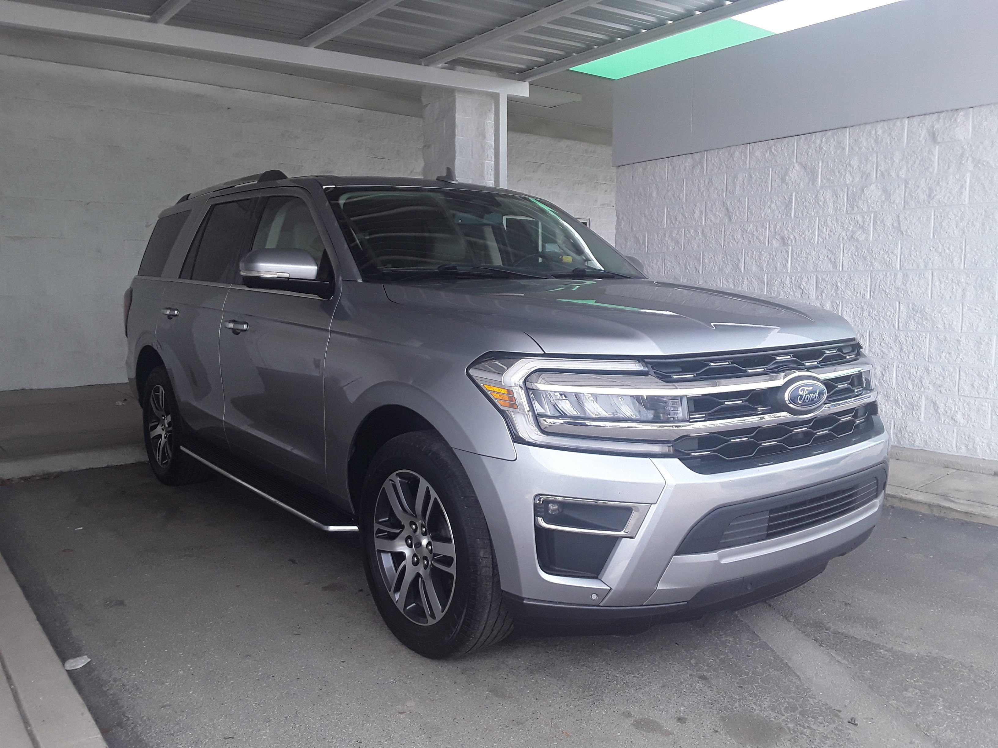 2023 Ford Expedition Limited 4x2