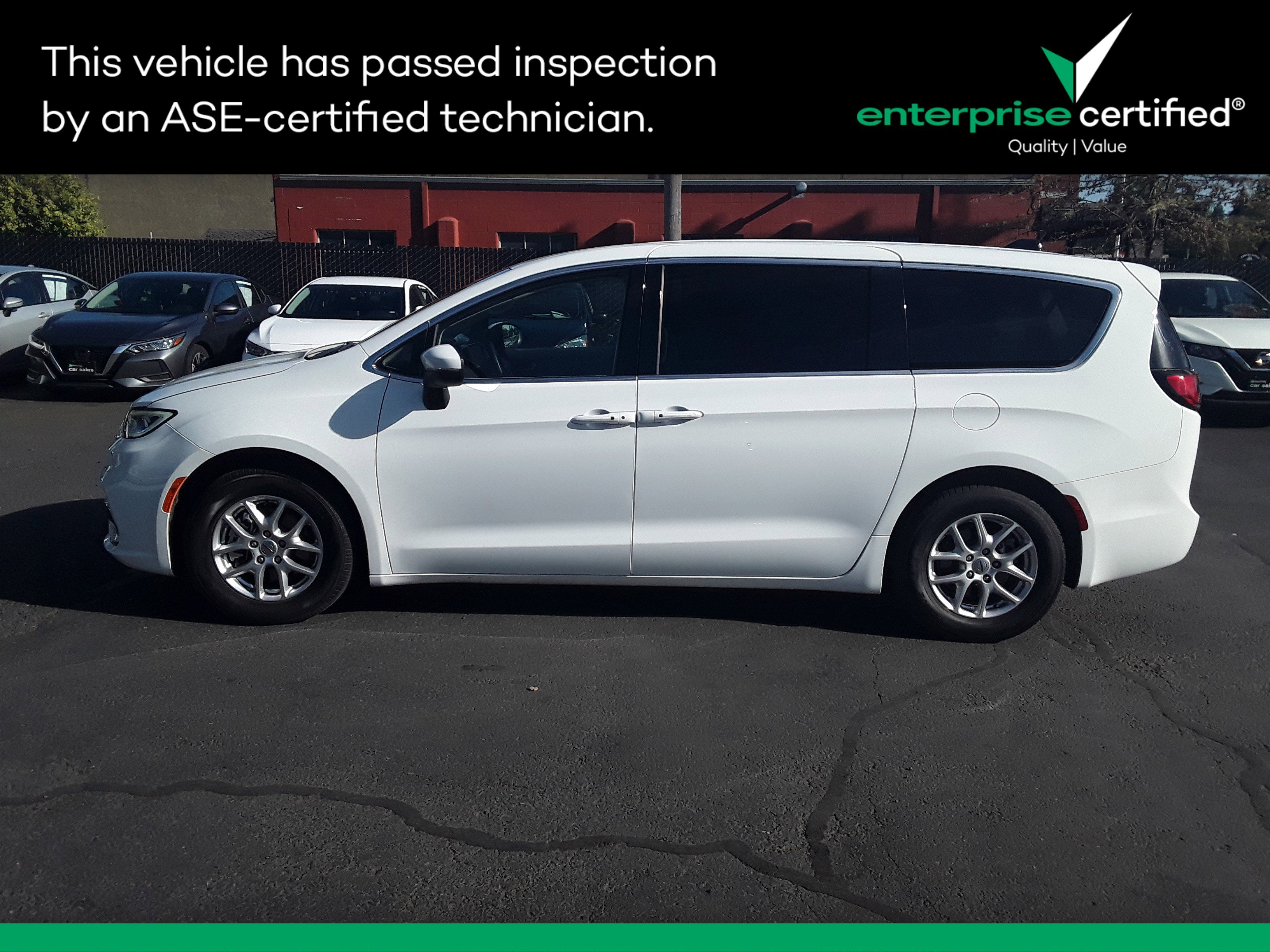 2023 Chrysler Pacifica Touring L FWD