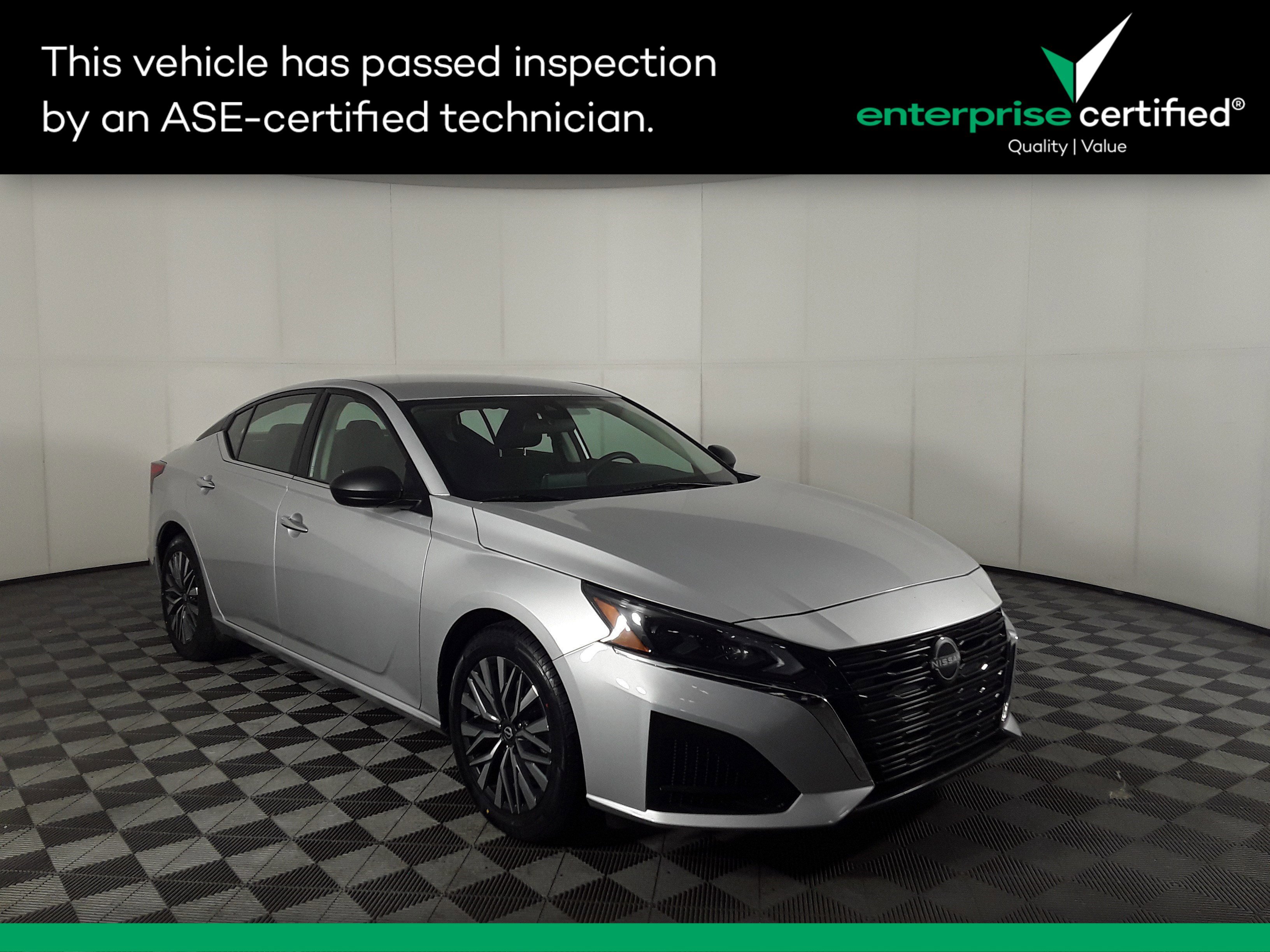 2024 Nissan Altima SV's photo