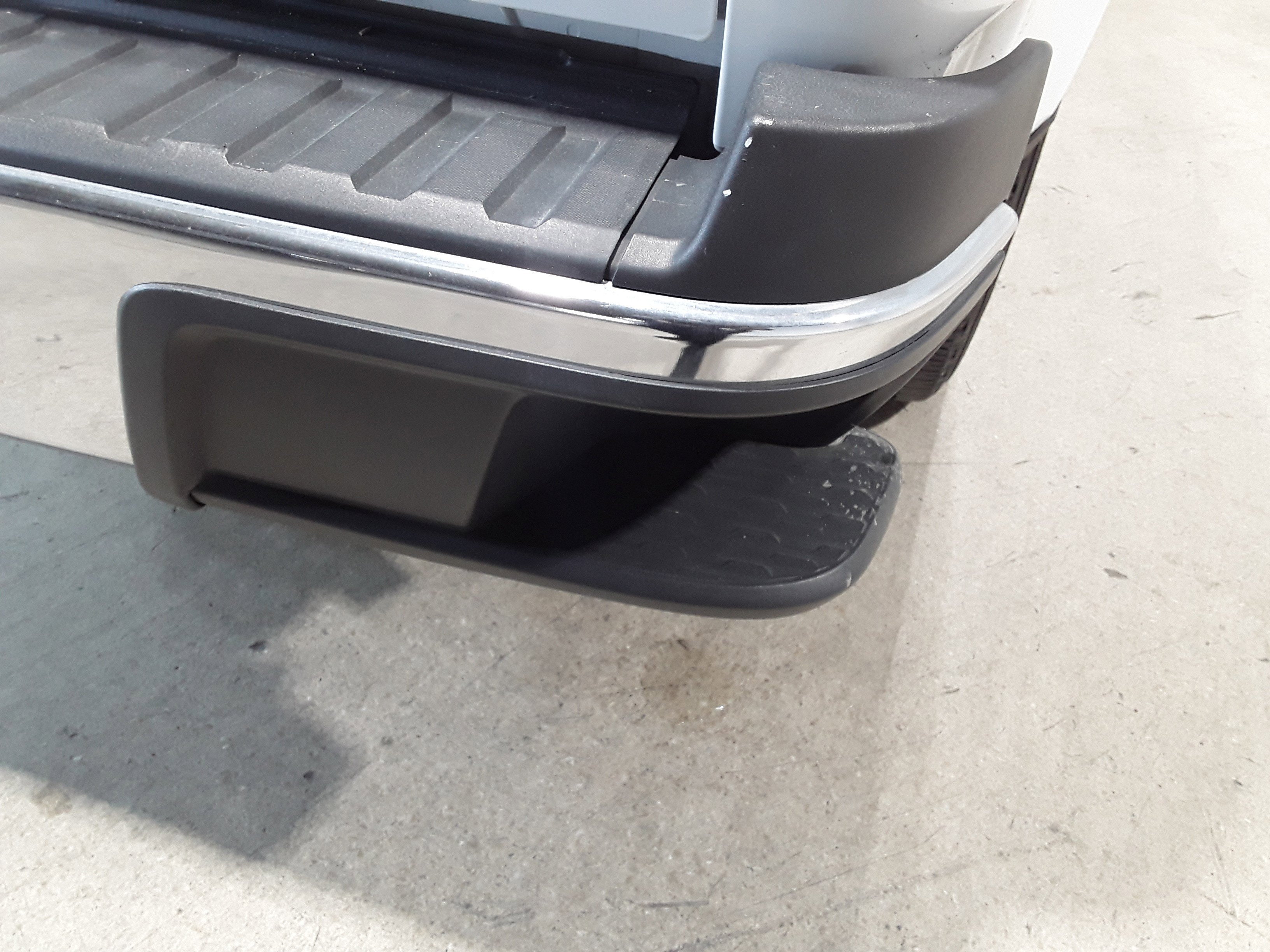 Image of Used 2022 Chevrolet Colorado 2WD Ext Cab 128" Work Truck