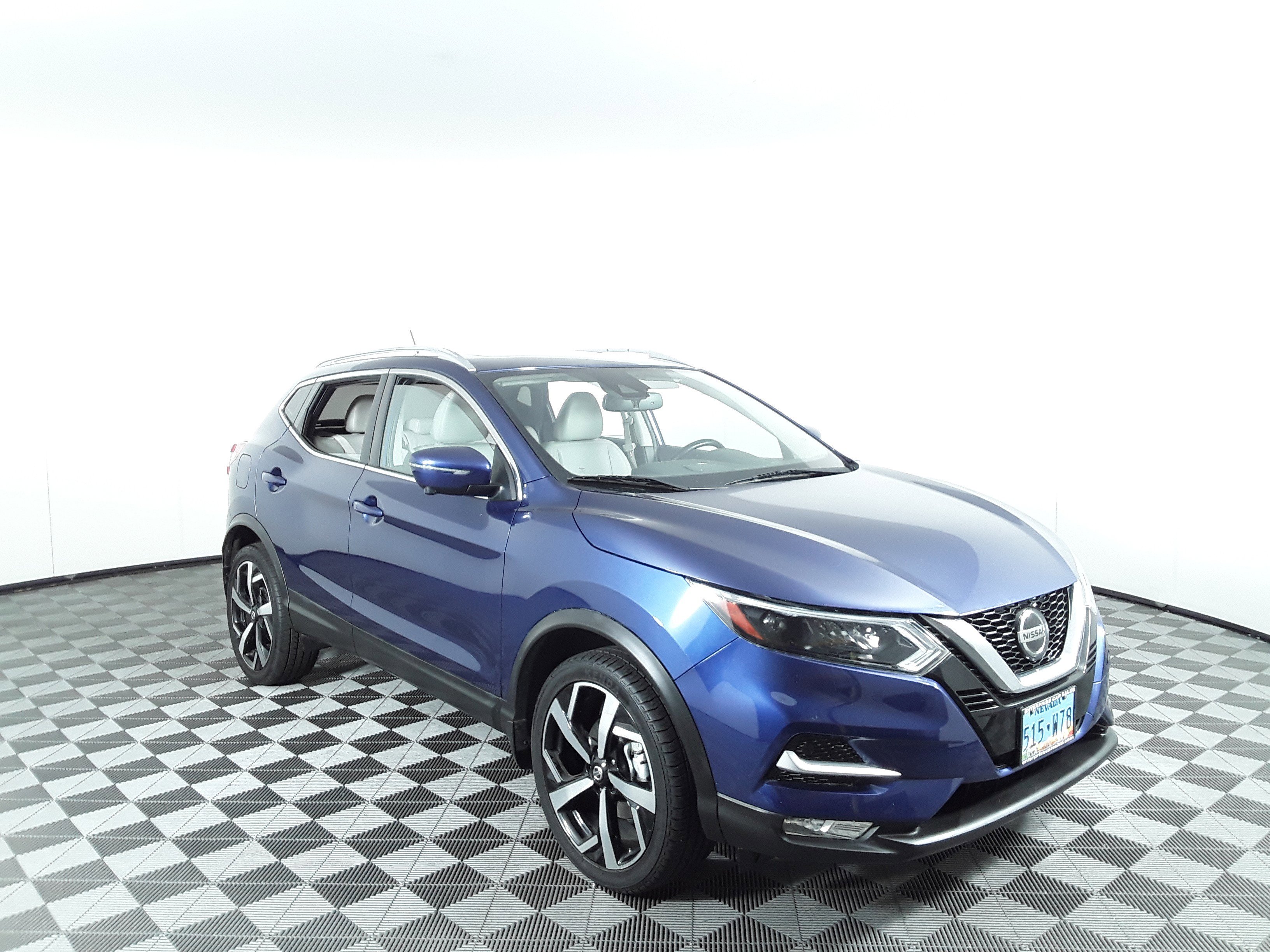 2022 Nissan Rogue Sport FWD SL