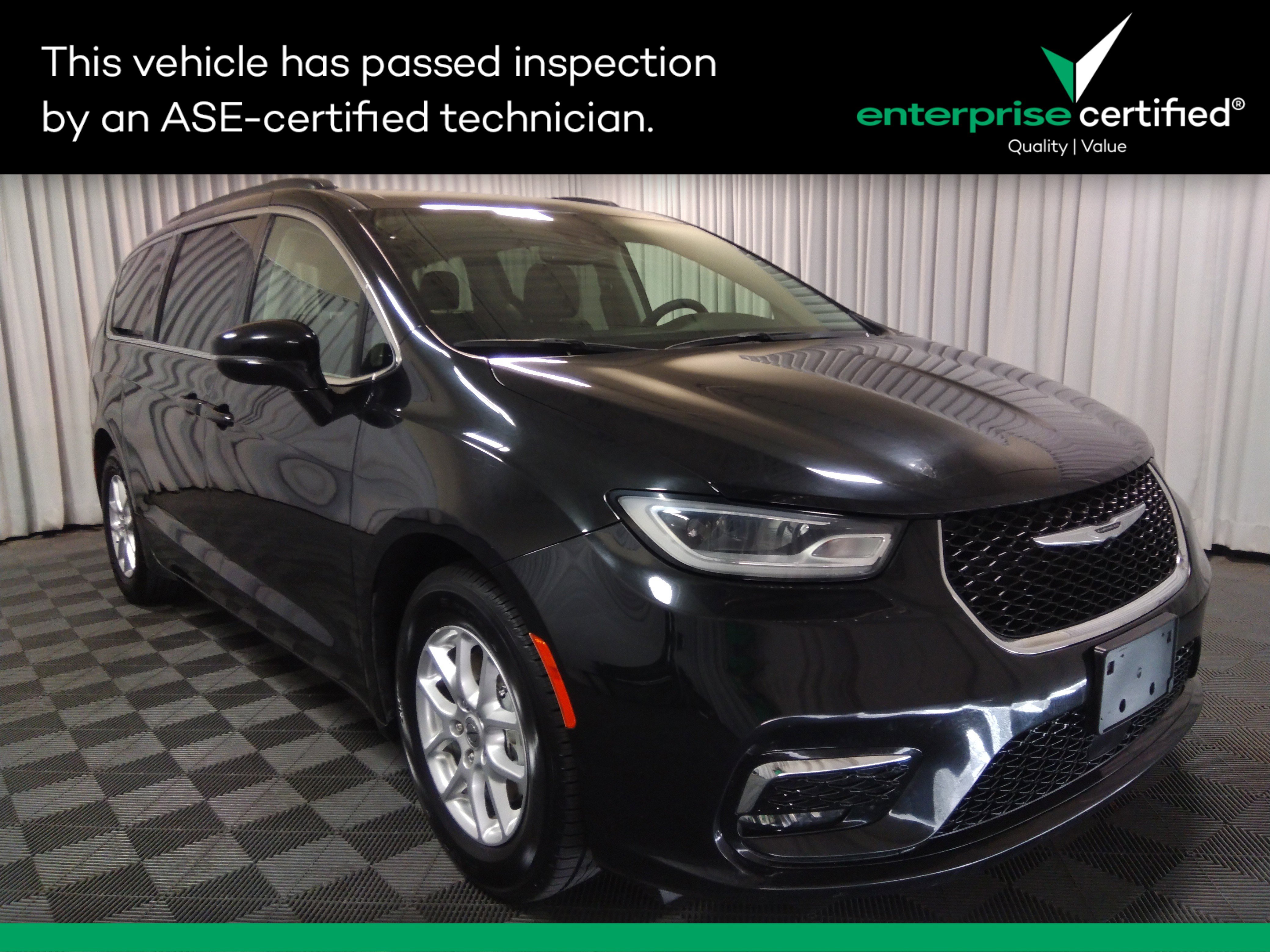 Used 2022 Chrysler Pacifica Touring L FWD