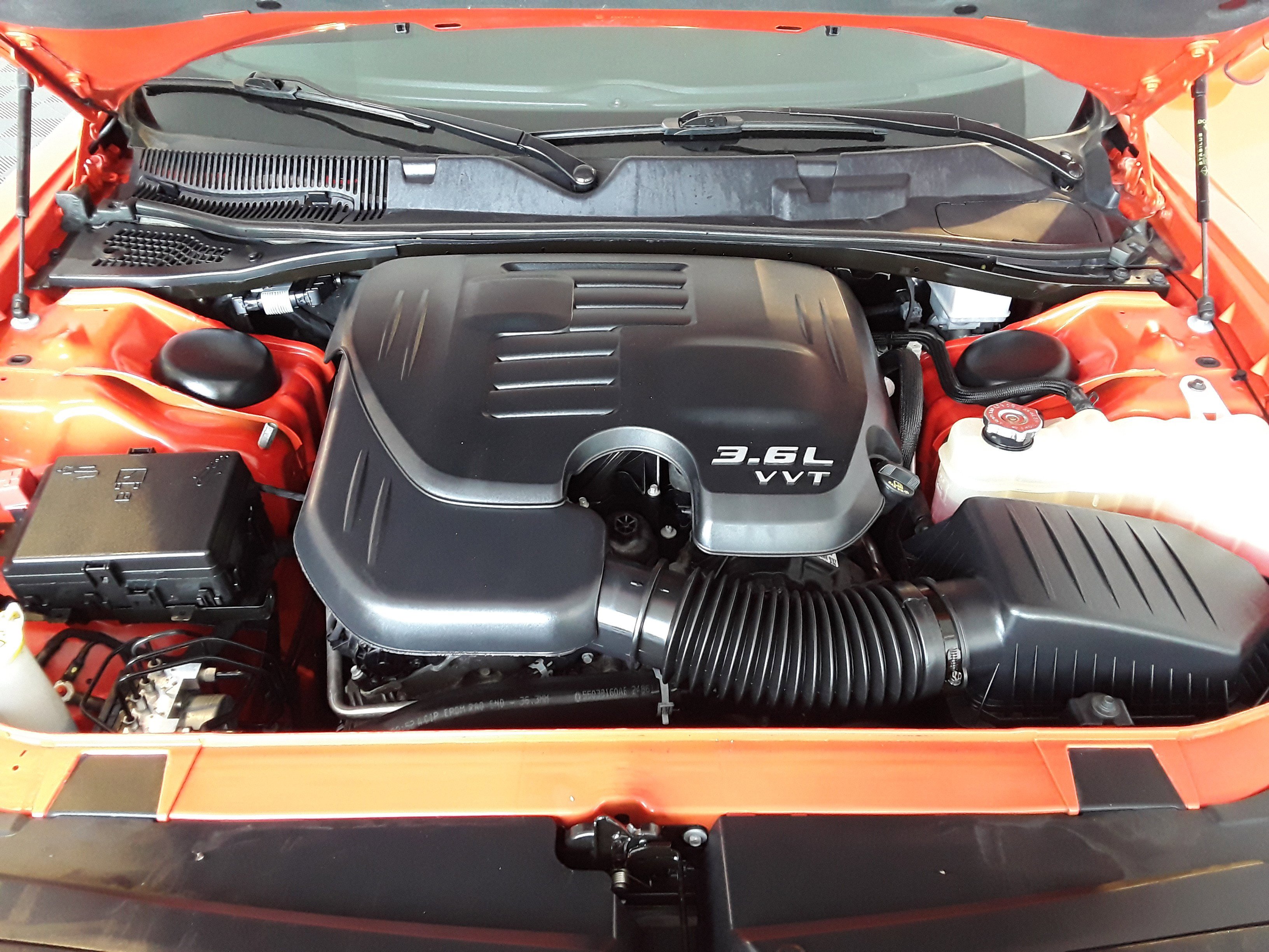Image 7 of Used 2022 Dodge Challenger SXT RWD