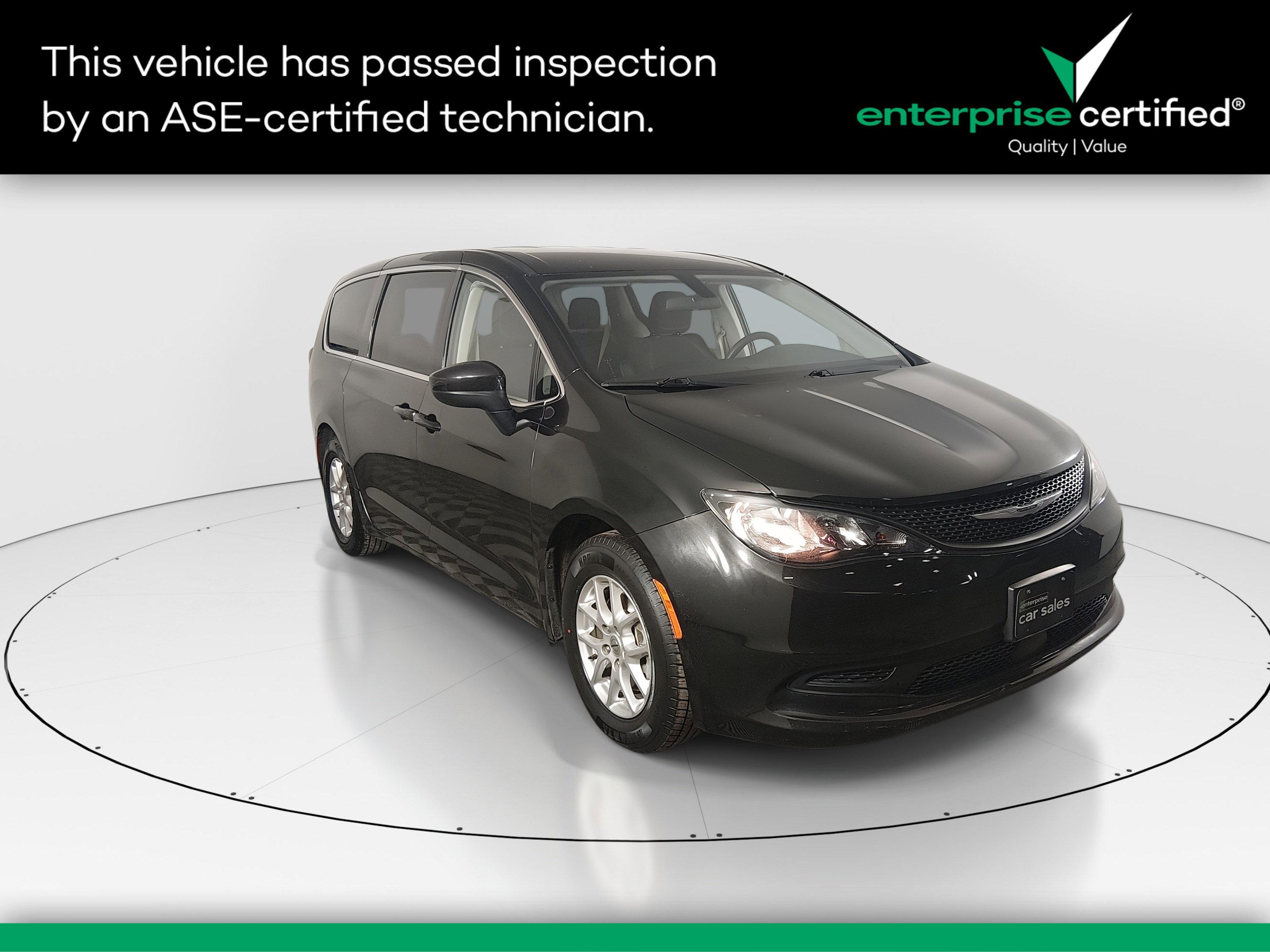 Used 2022 Chrysler Voyager LX FWD