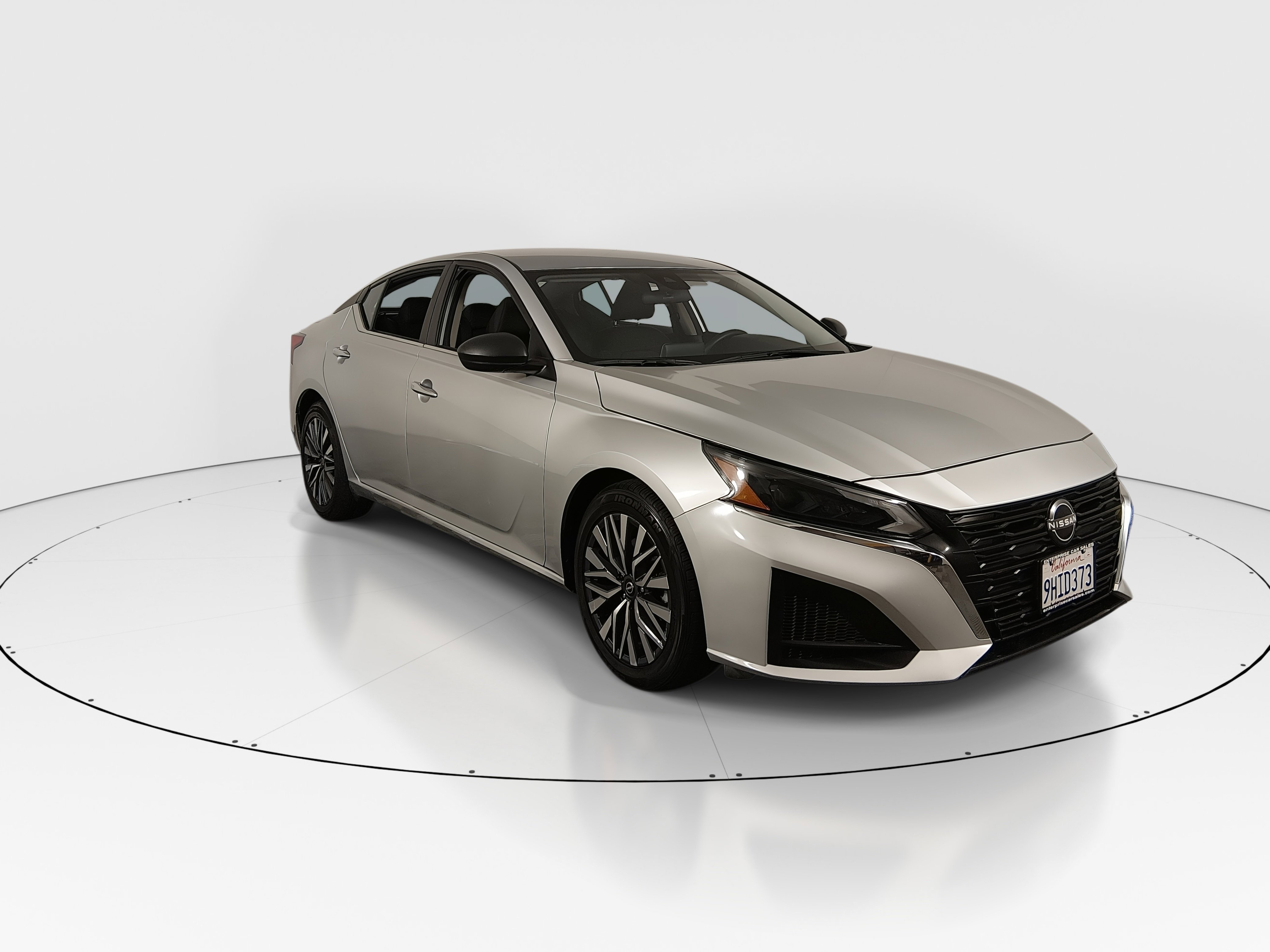 2024 Nissan Altima SV