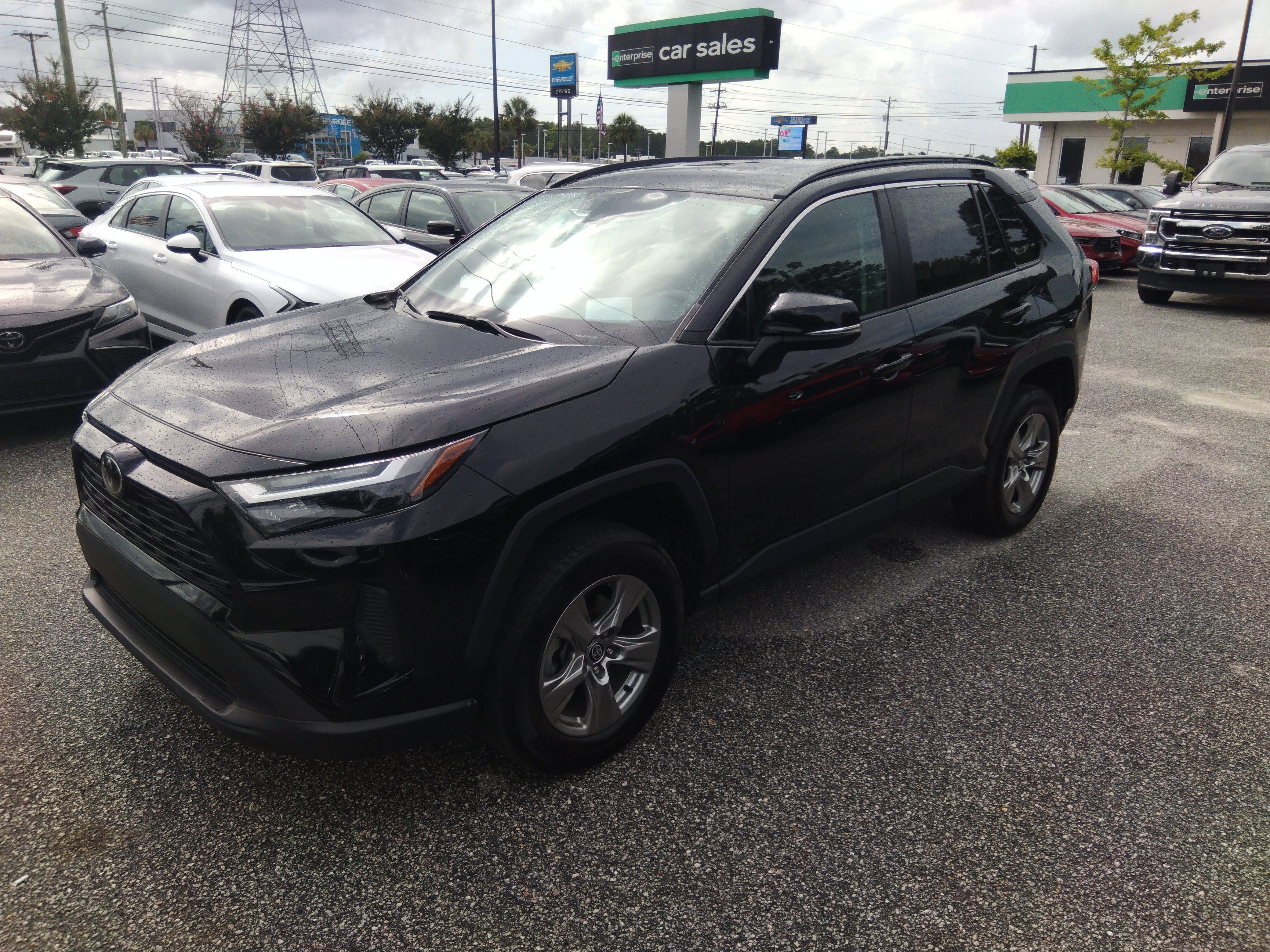Image 4 of Used 2023 Toyota RAV4 XLE FWD