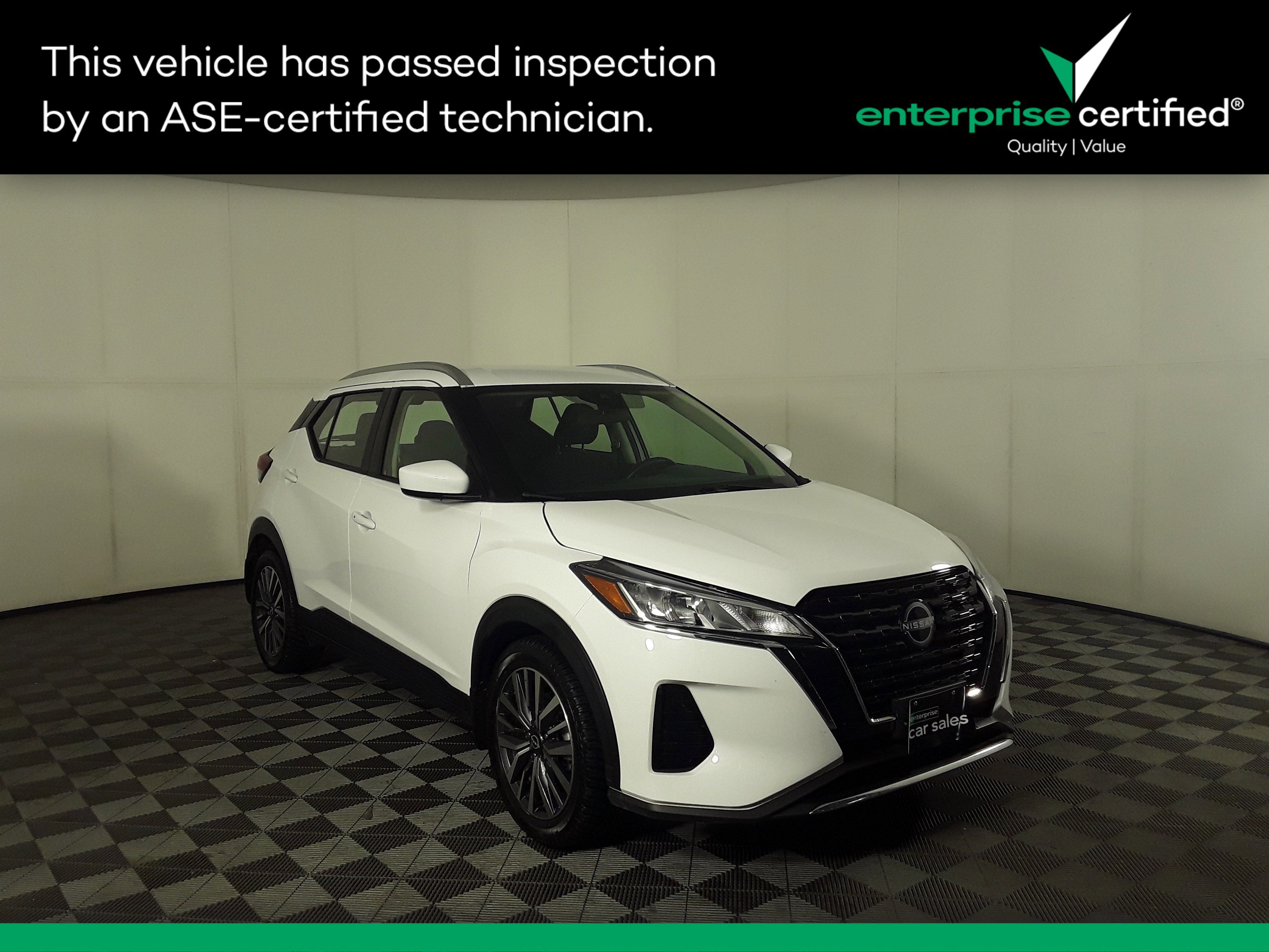 Used 2023 Nissan Kicks SV FWD