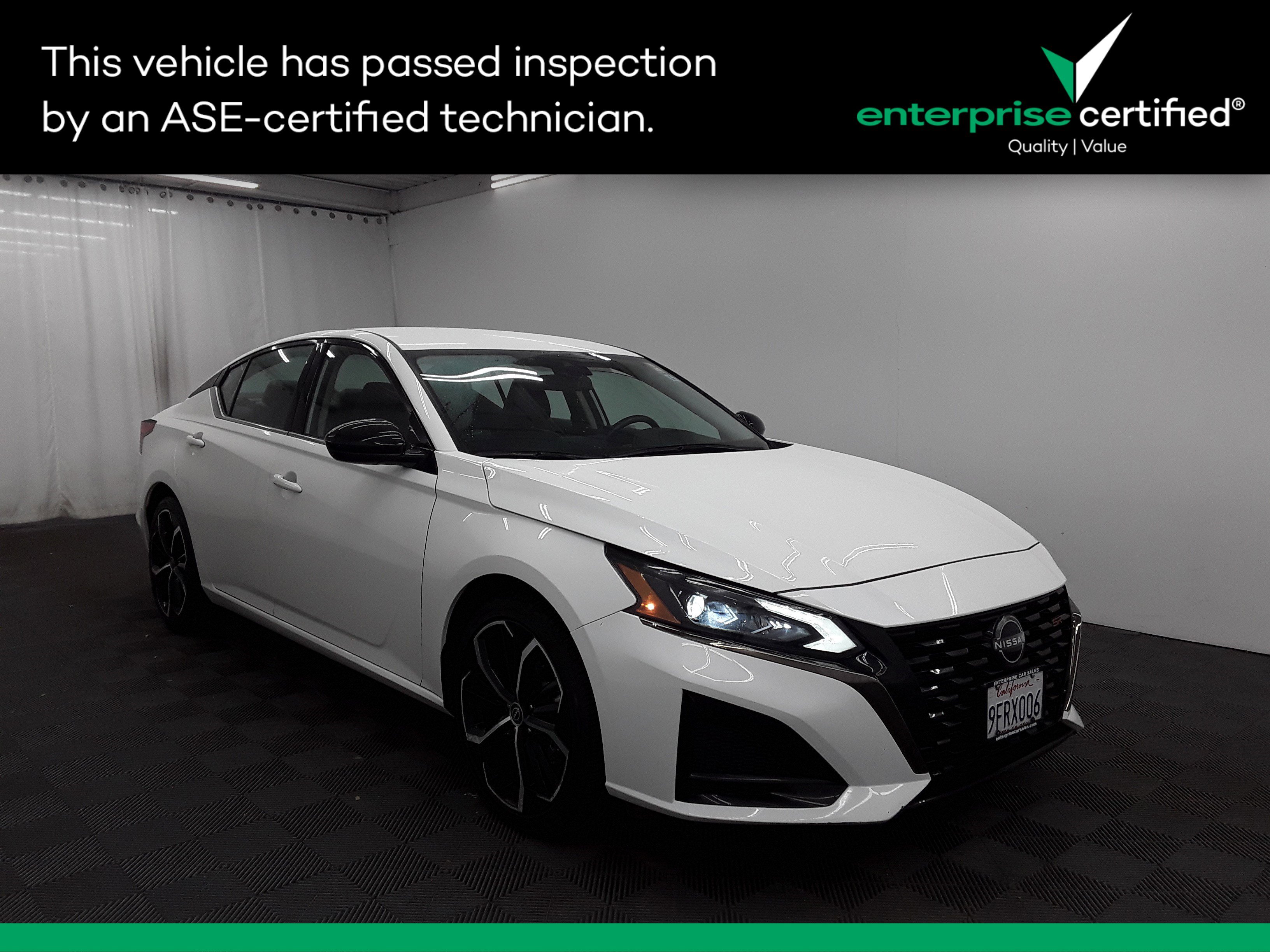 2023 Nissan Altima SR