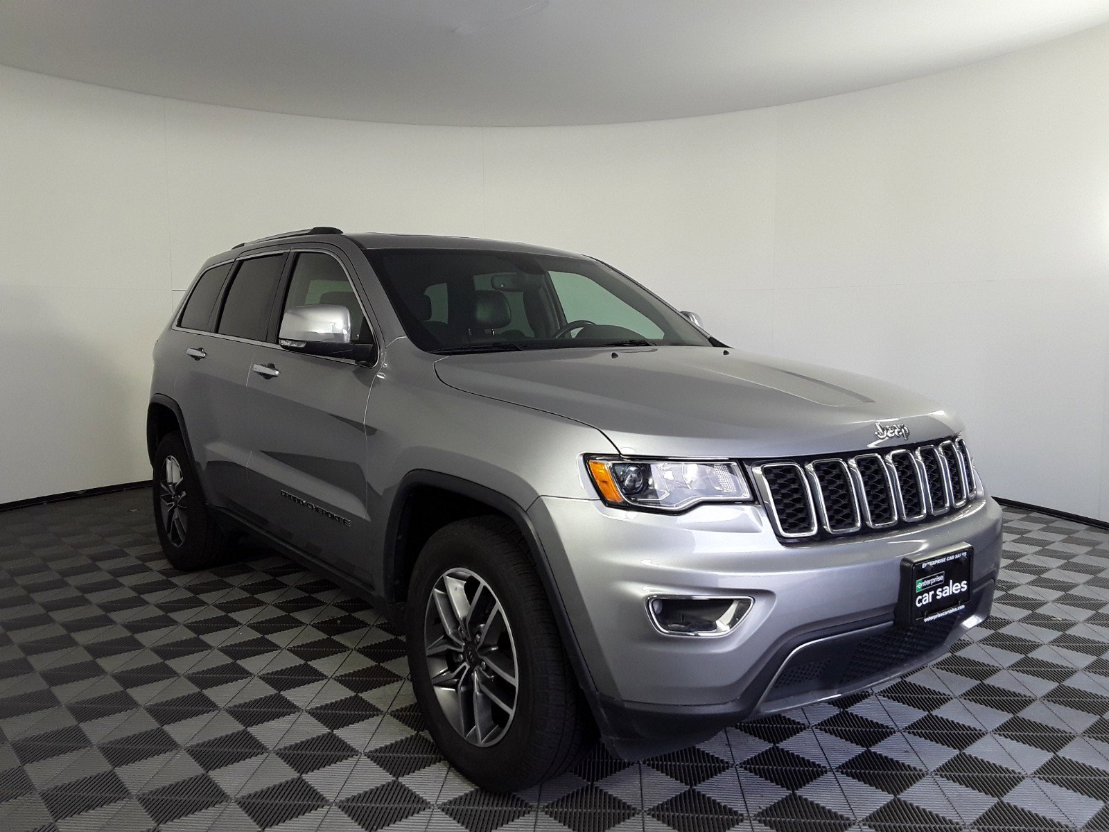 Used 2020 Jeep Grand Cherokee Limited 4x4