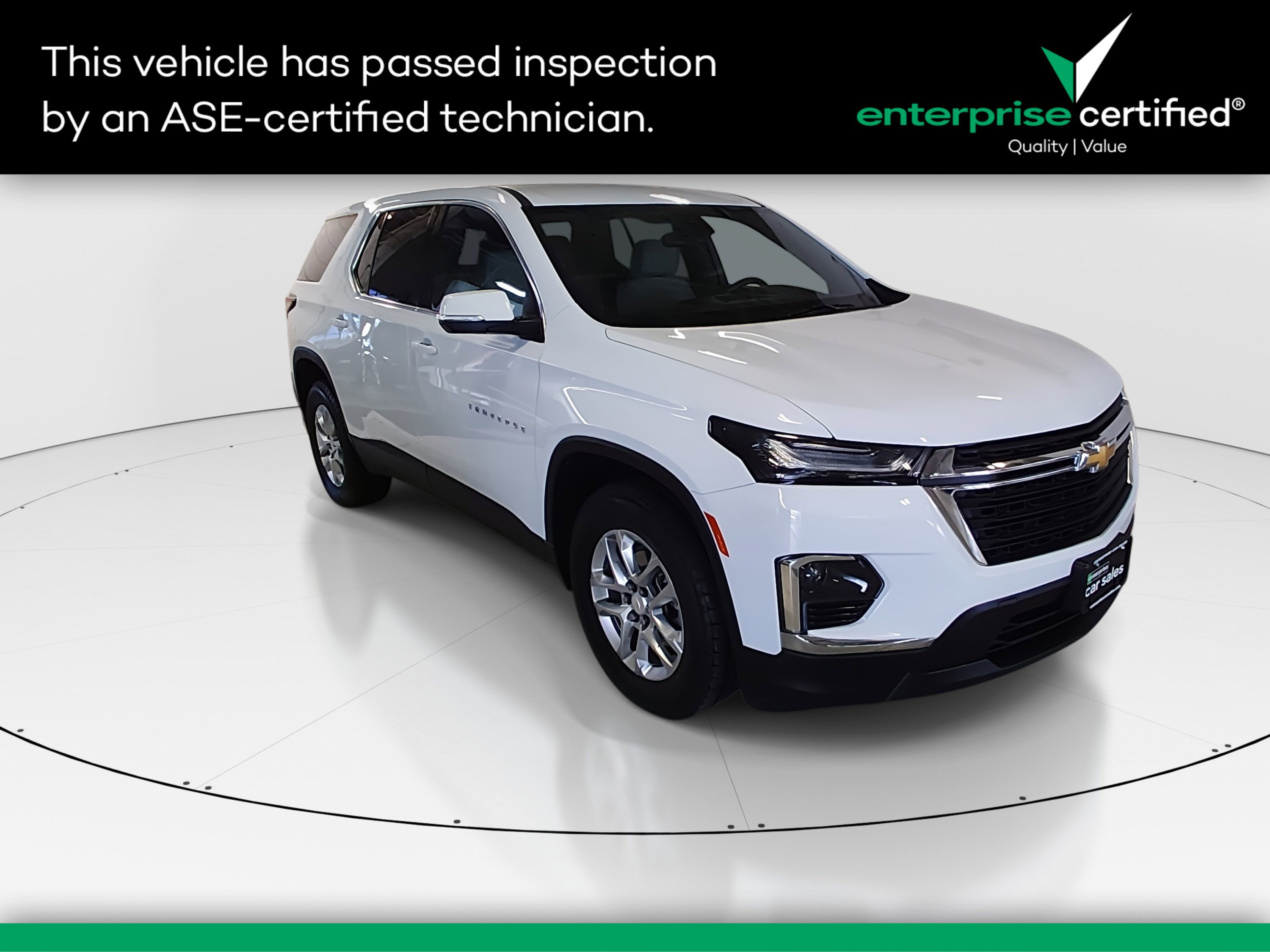 2022 Chevrolet Traverse LS's photo