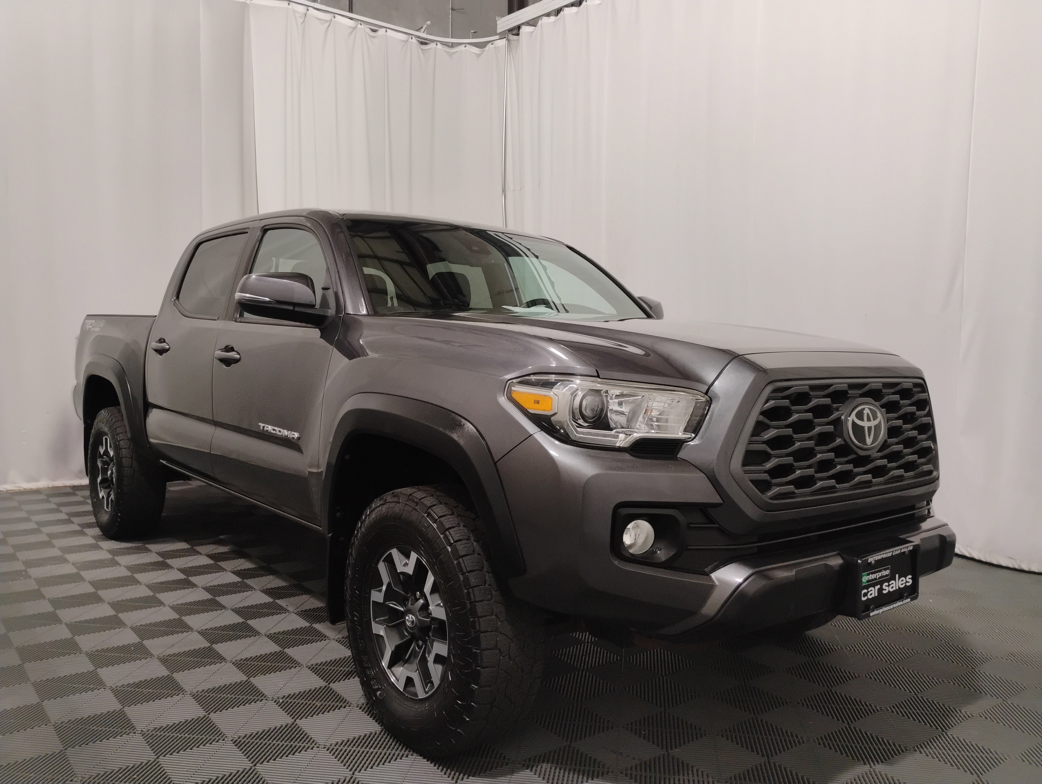 2020 Toyota Tacoma 4WD TRD Off Road Double Cab 5' Bed V6 AT