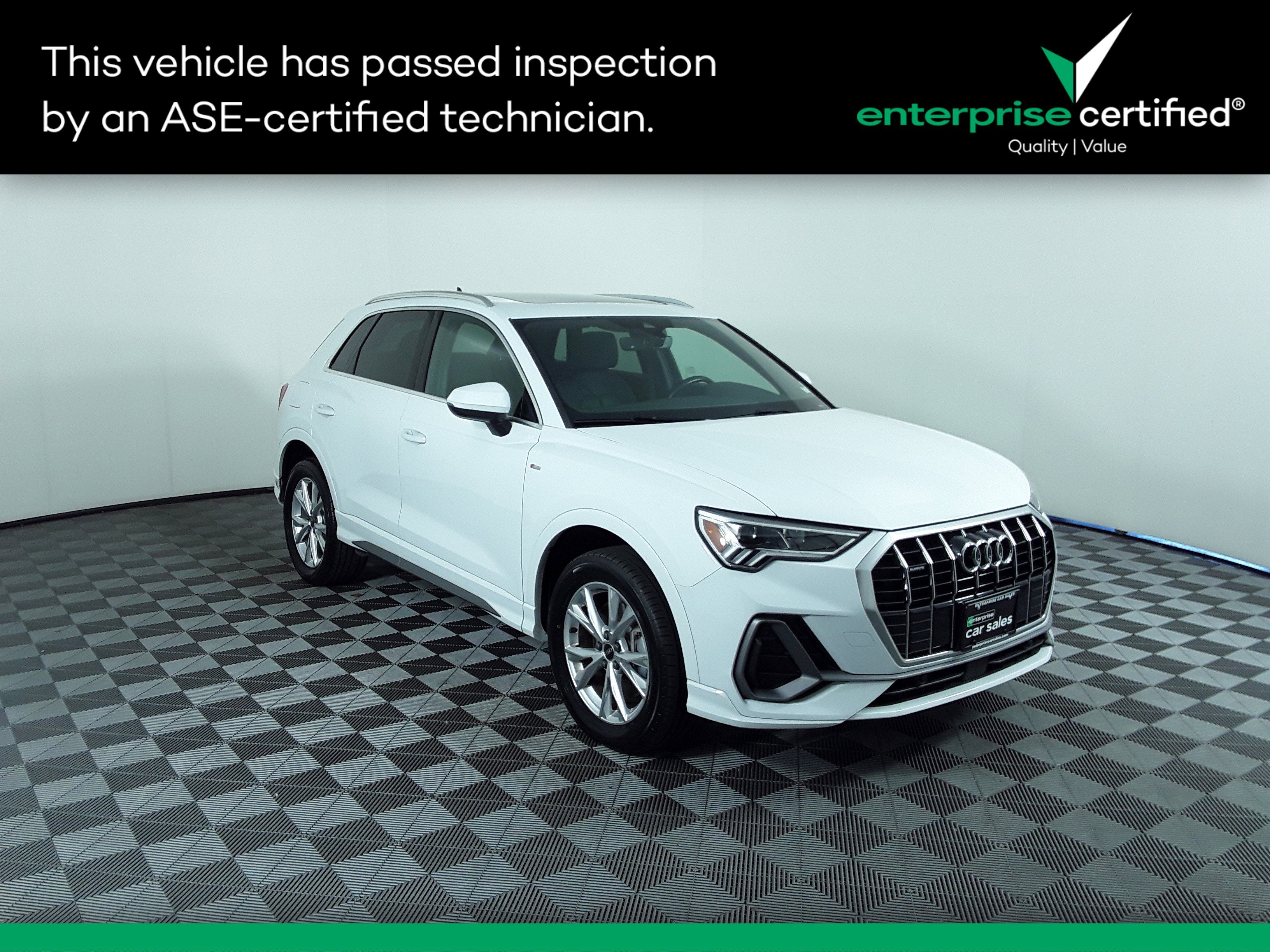 Used 2024 Audi Q3 S line Premium 45 TFSI quattro