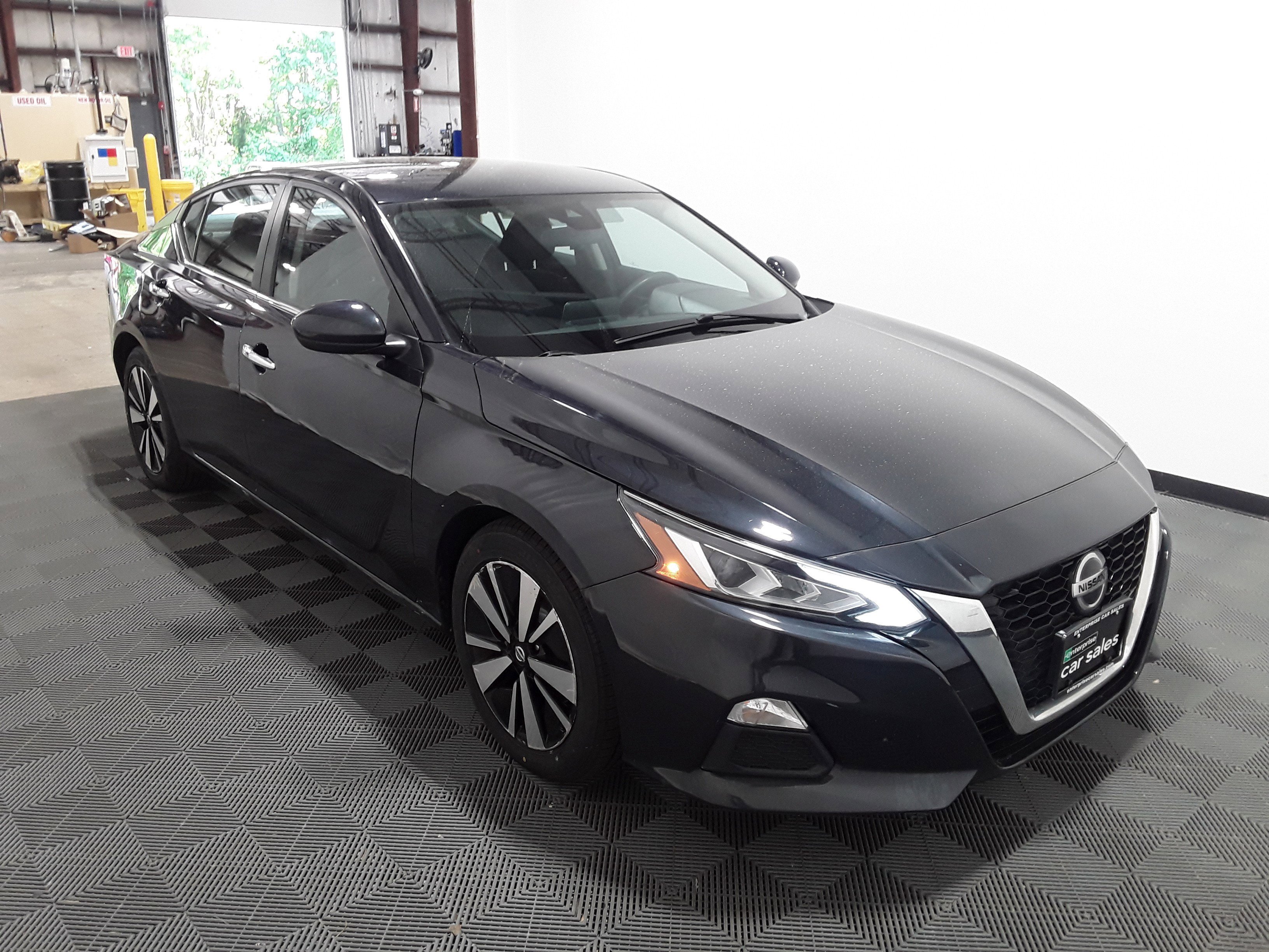 2021 Nissan Altima 2.5 SV Sedan