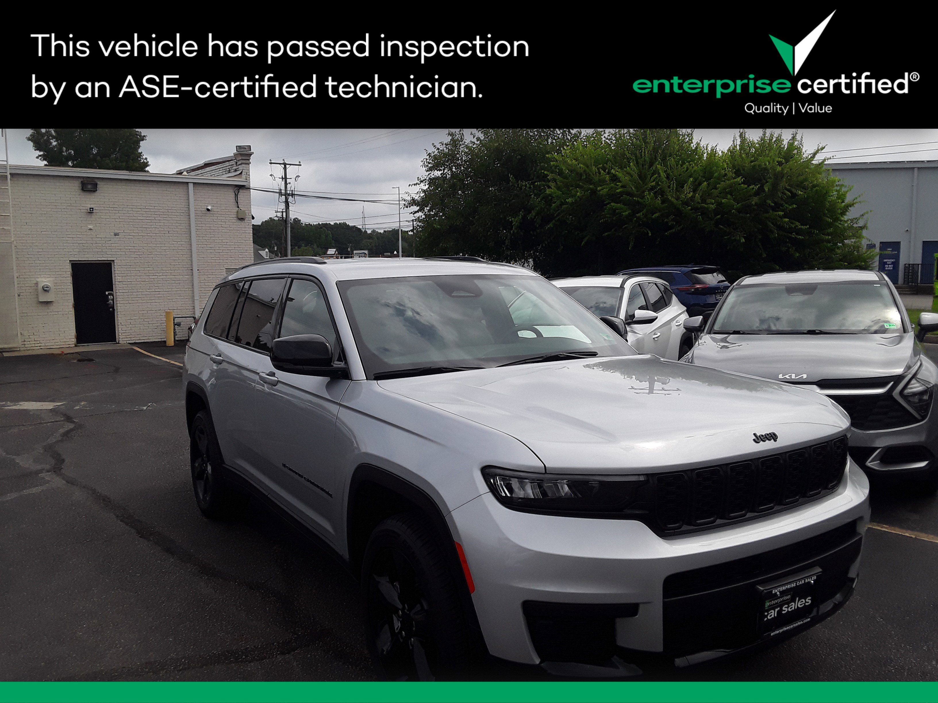 Used 2023 Jeep Grand Cherokee L Altitude 4x4