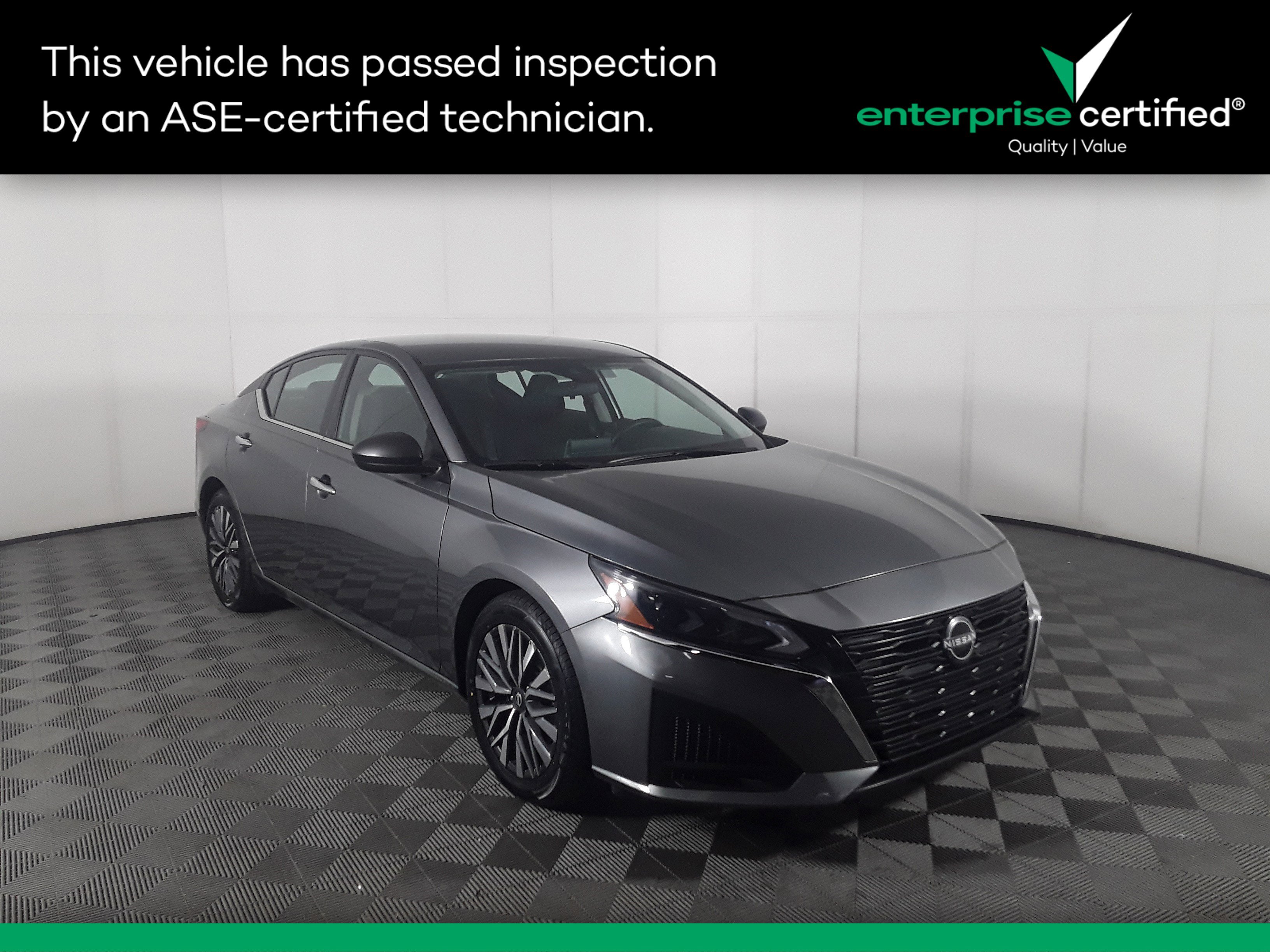 Used 2024 Nissan Altima 2.5 SV Sedan