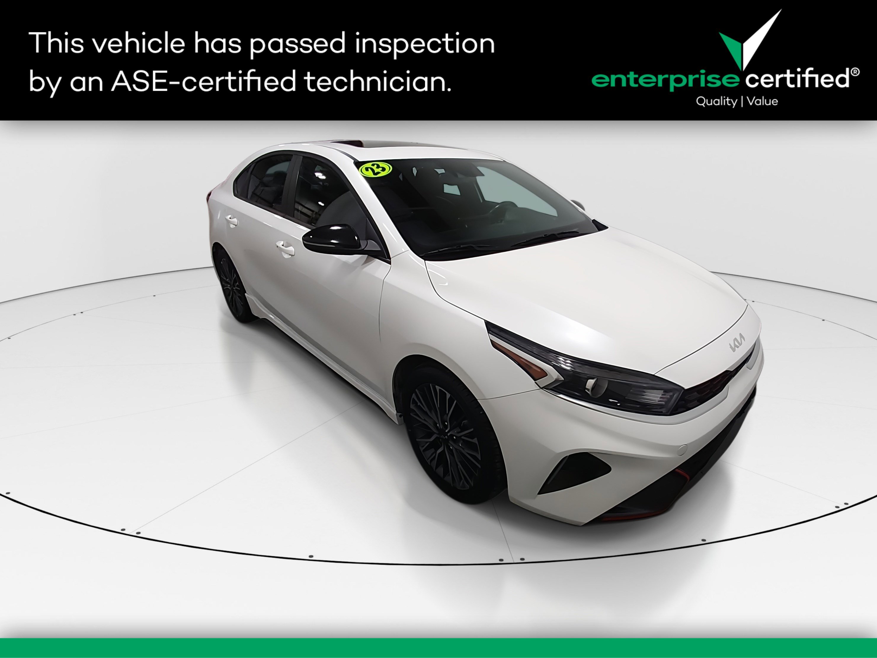 2023 Kia Forte GT-Line's photo