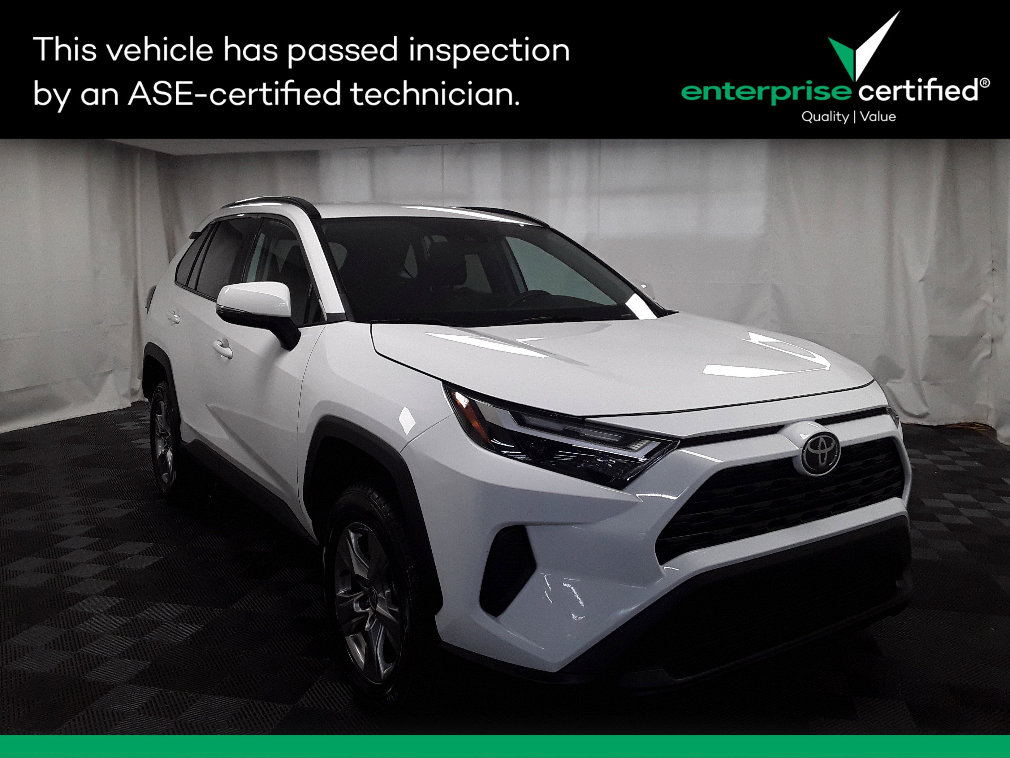 2023 Toyota RAV4 XLE FWD