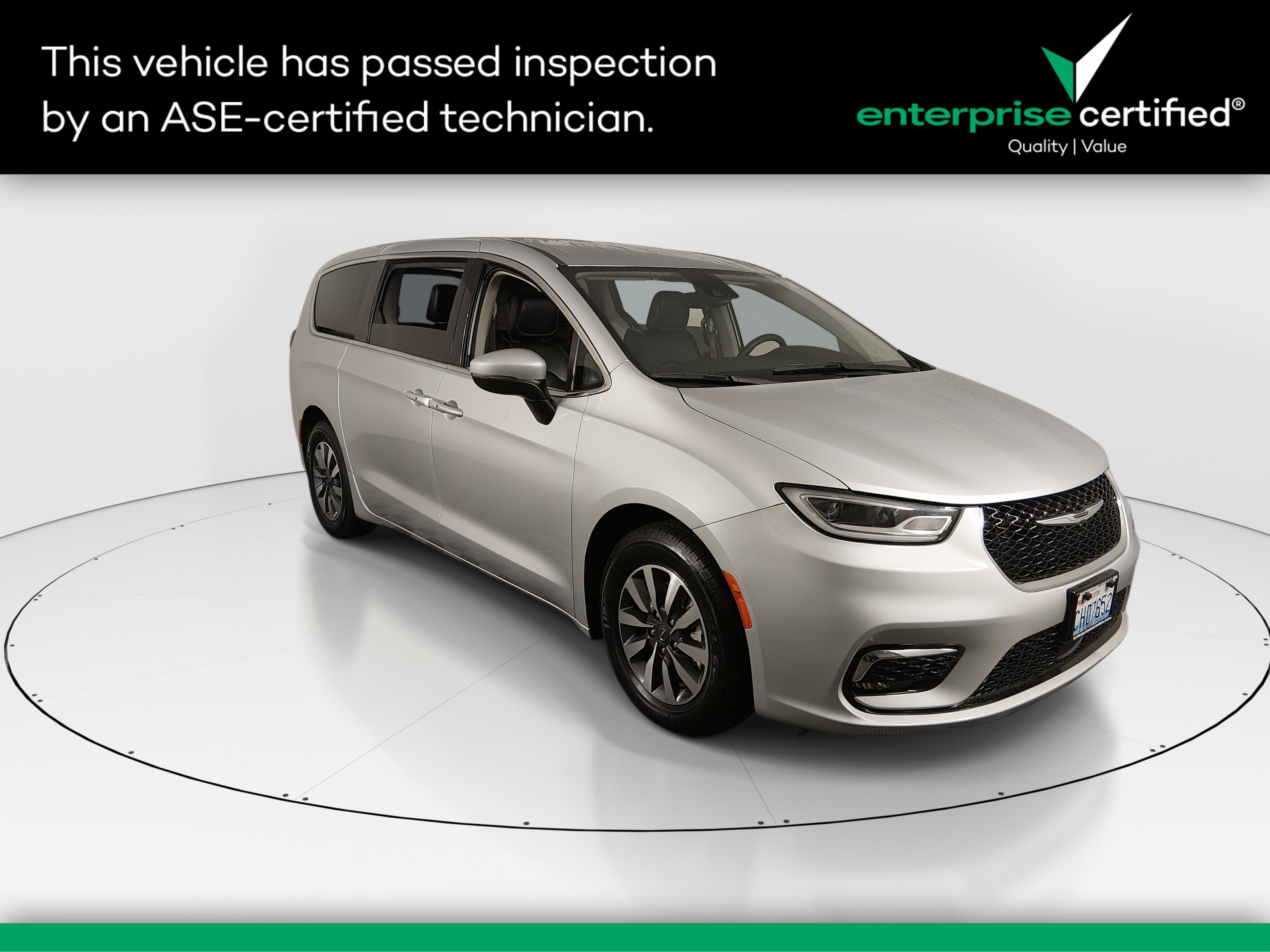 2023 Chrysler Pacifica Hybrid Touring L