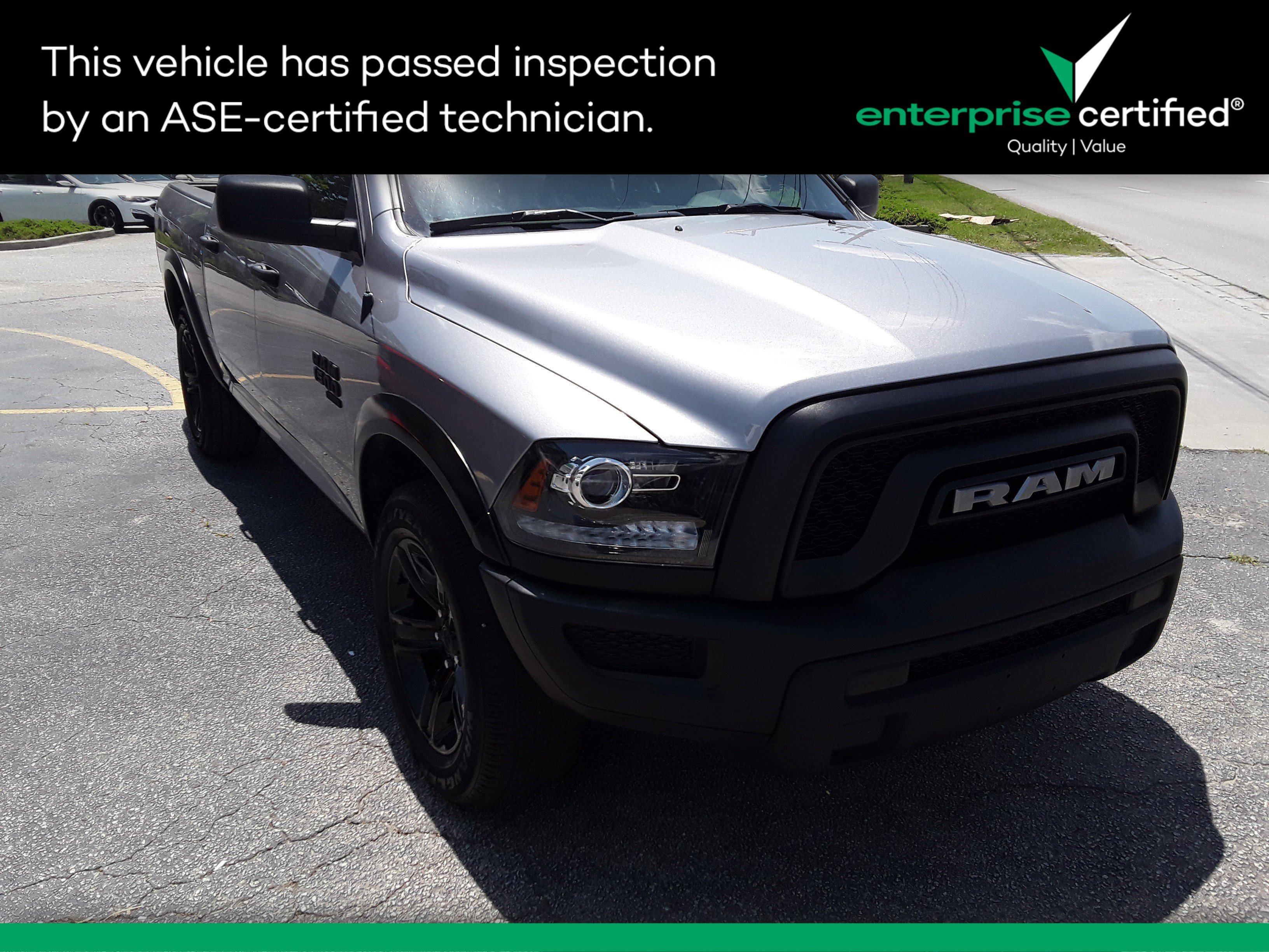 2024 Ram 1500 Classic Warlock 4x2 Crew Cab 5'7