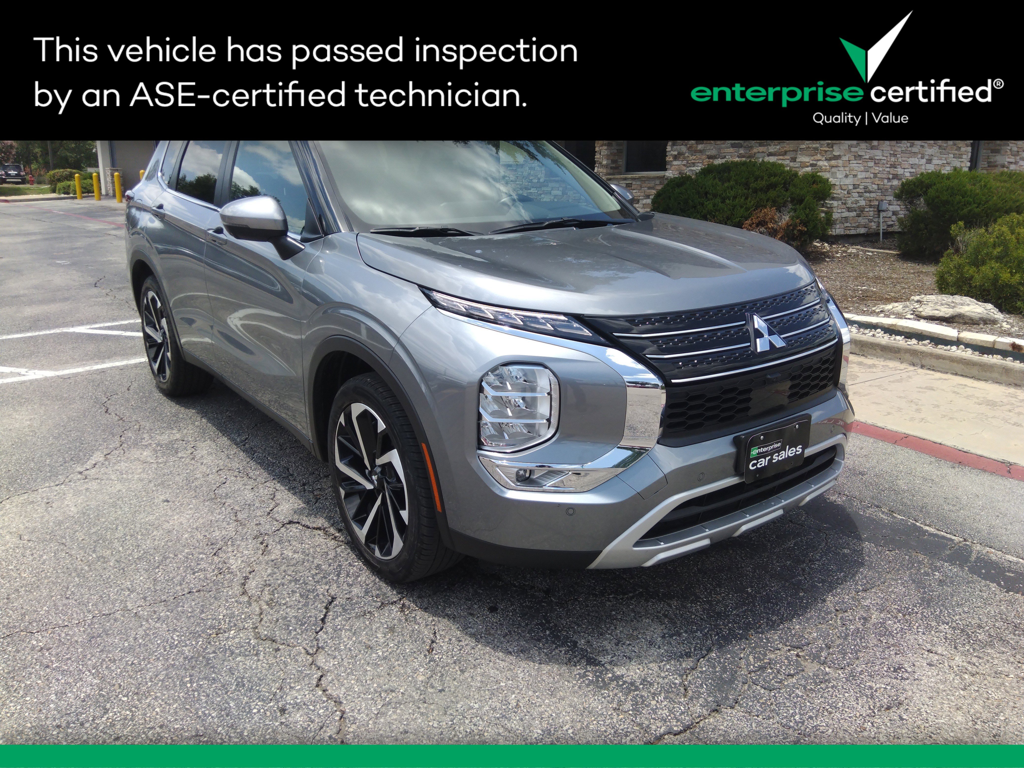 2024 Mitsubishi Outlander SE FWD