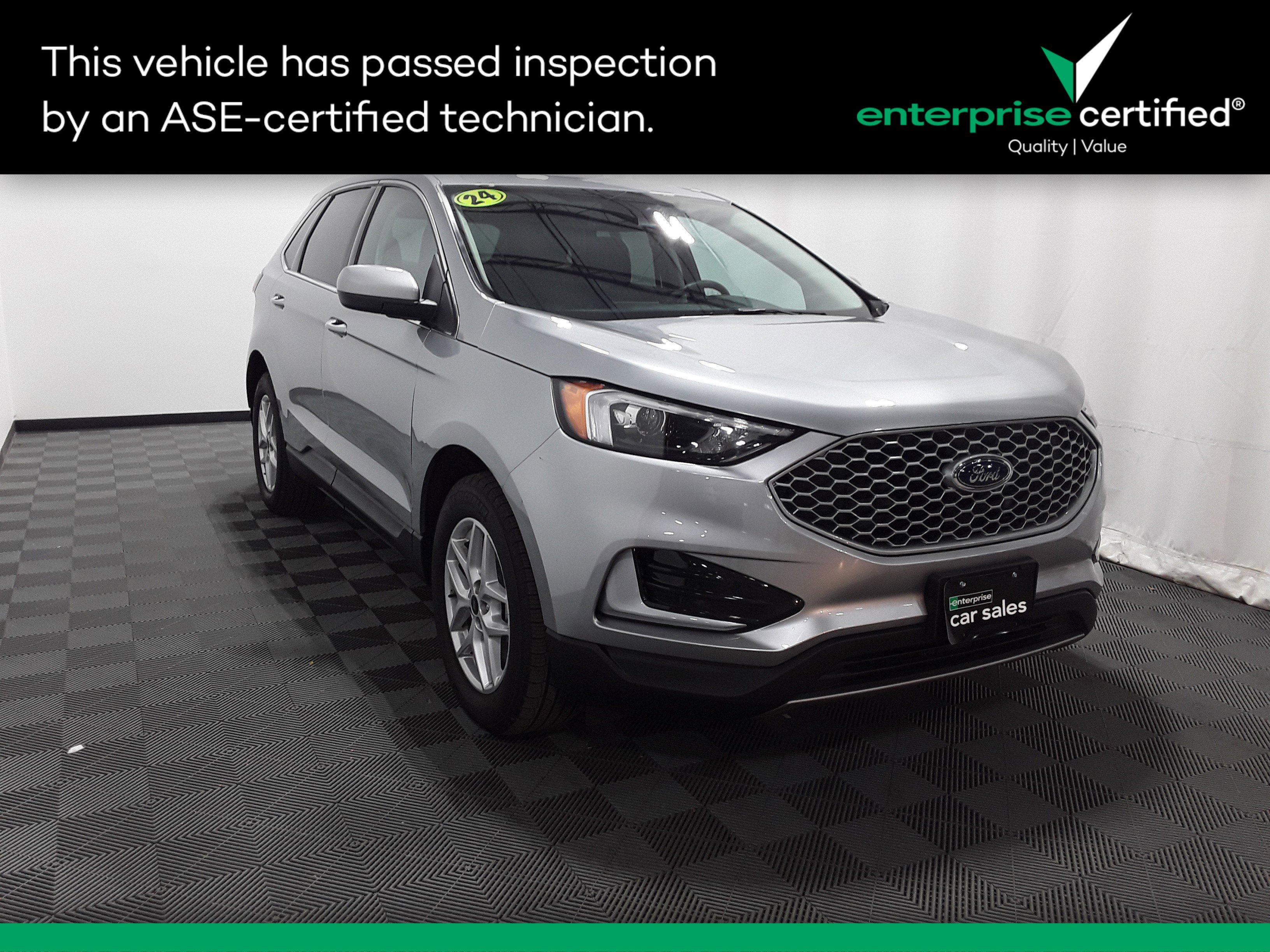 2024 Ford Edge SEL's photo