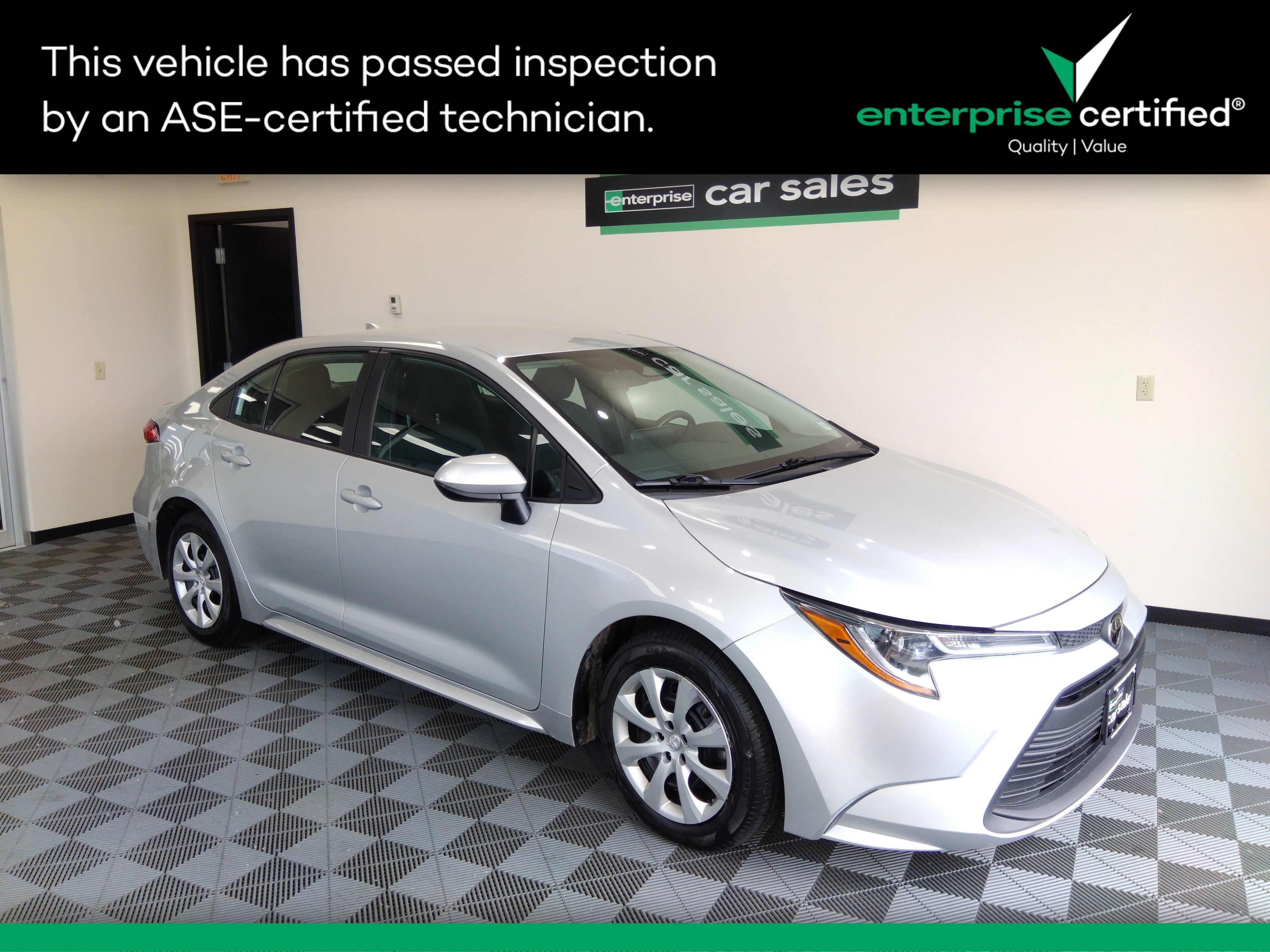 Used 2023 Toyota Corolla LE CVT