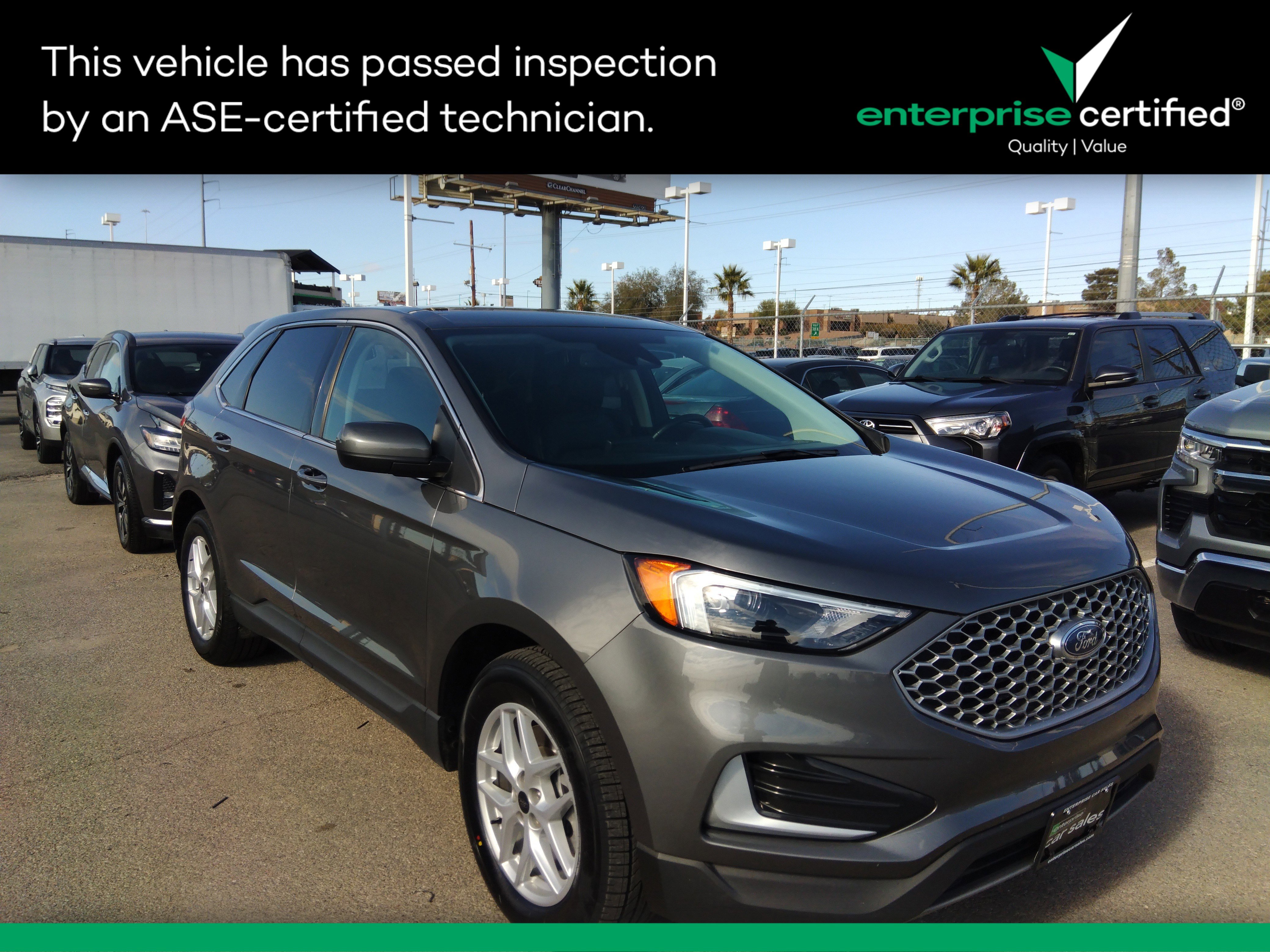 2023 Ford Edge SEL's photo