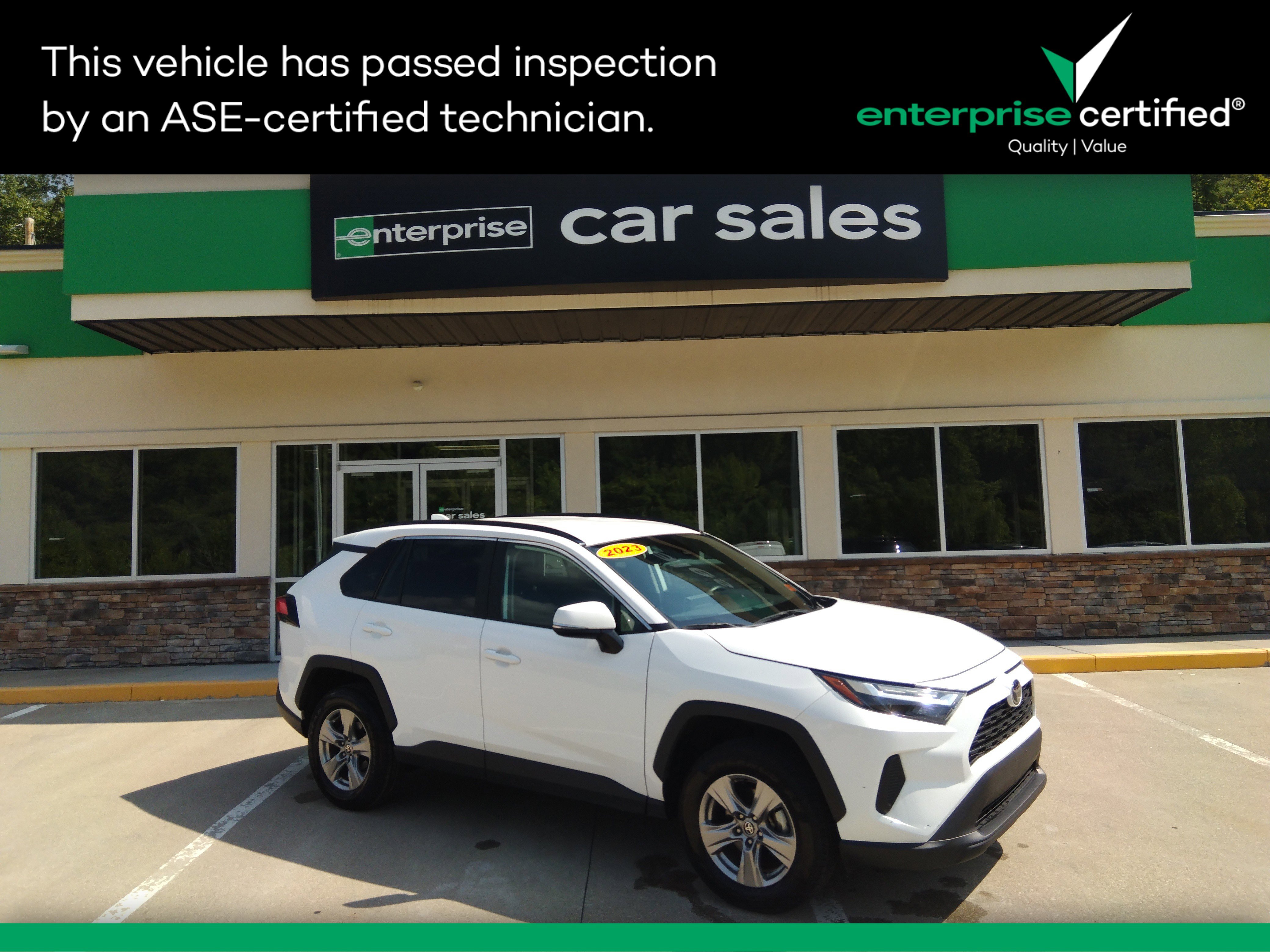 Used 2023 Toyota RAV4 XLE AWD