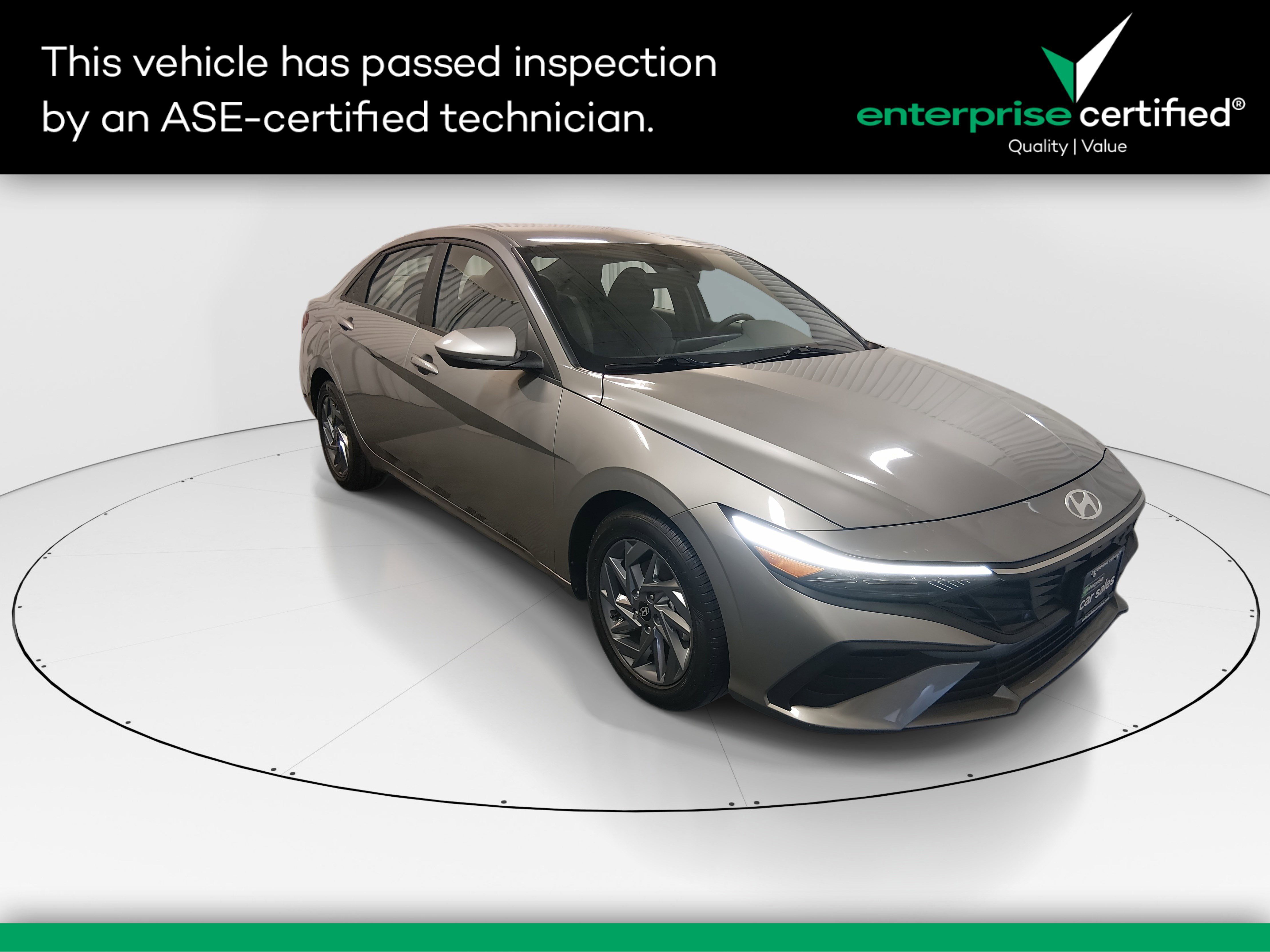 Used 2024 Hyundai Elantra SEL IVT