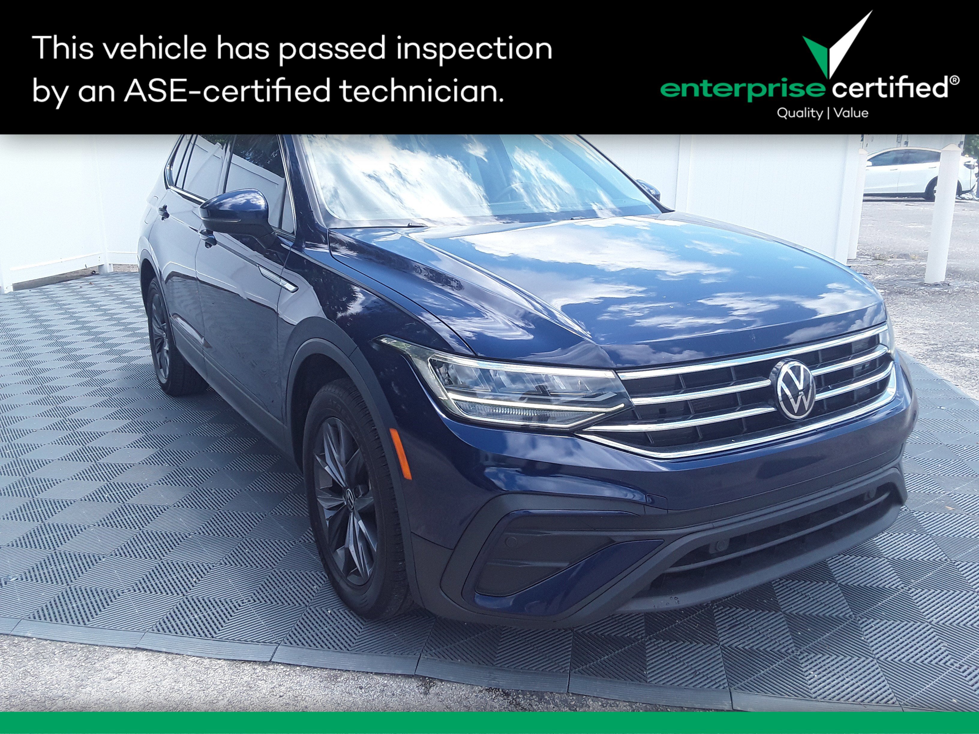 2023 Volkswagen Tiguan 2.0T SE FWD