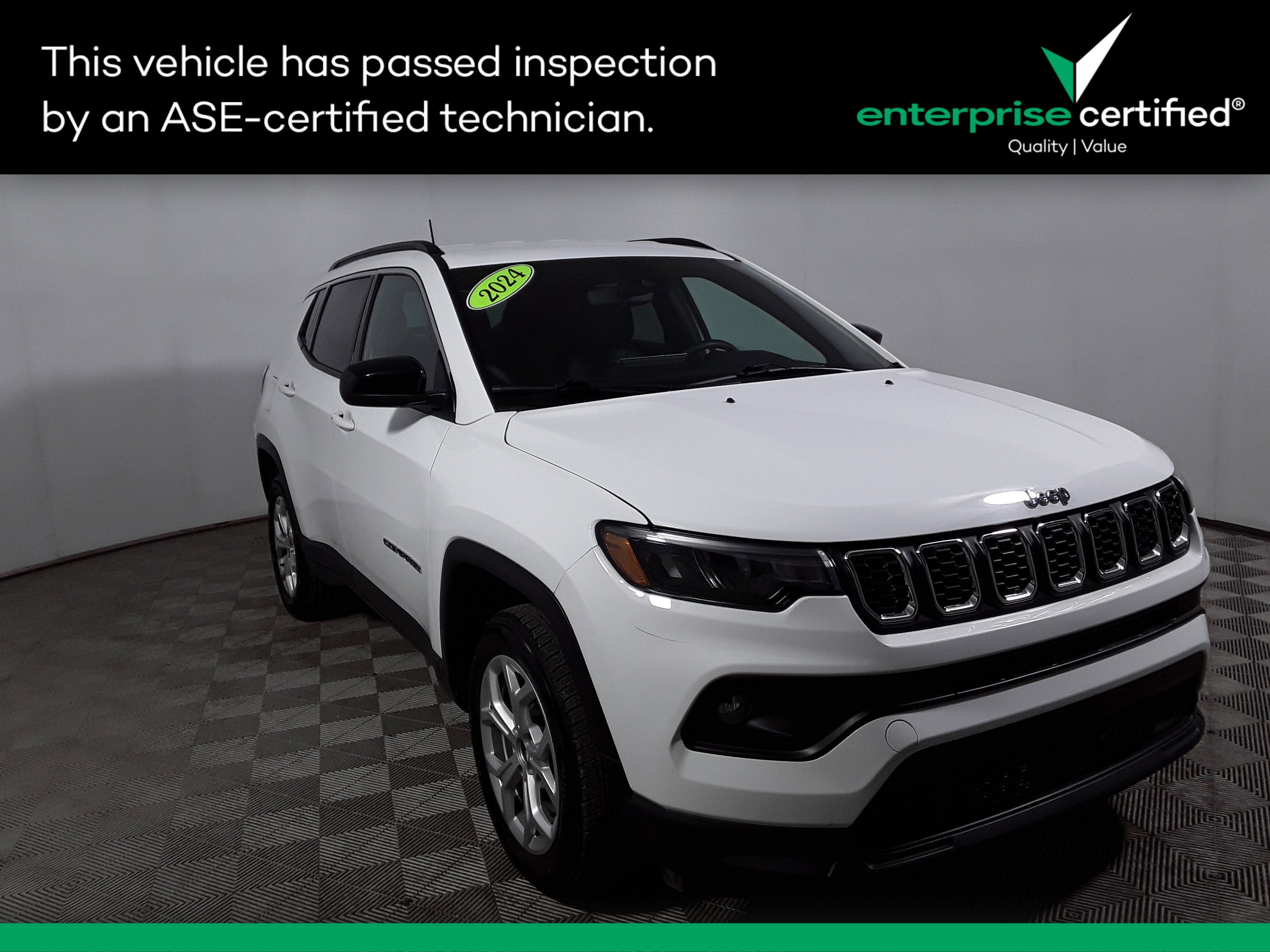 2024 Jeep Compass Latitude's photo