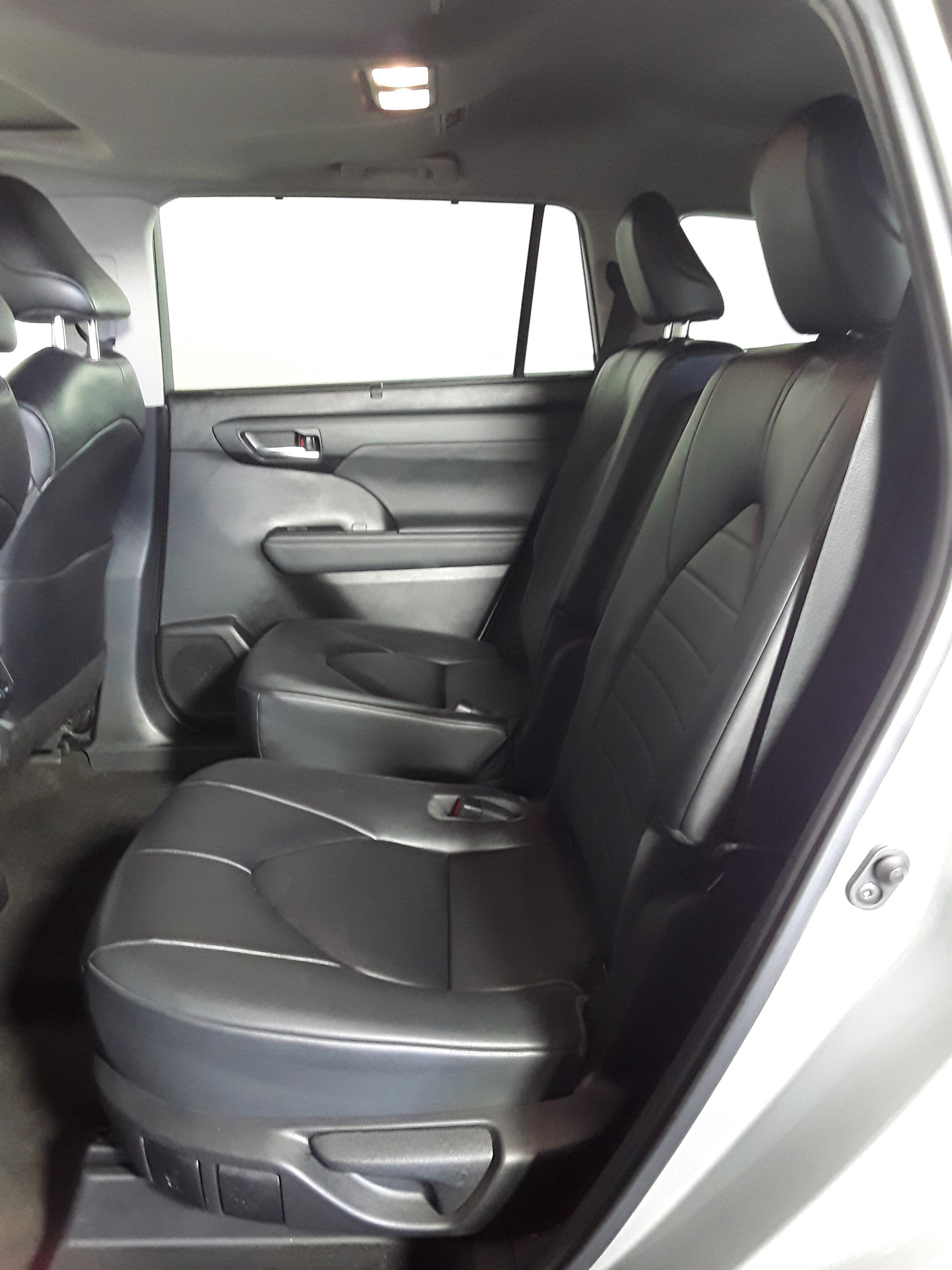 Image of Used 2023 Toyota Highlander XLE AWD