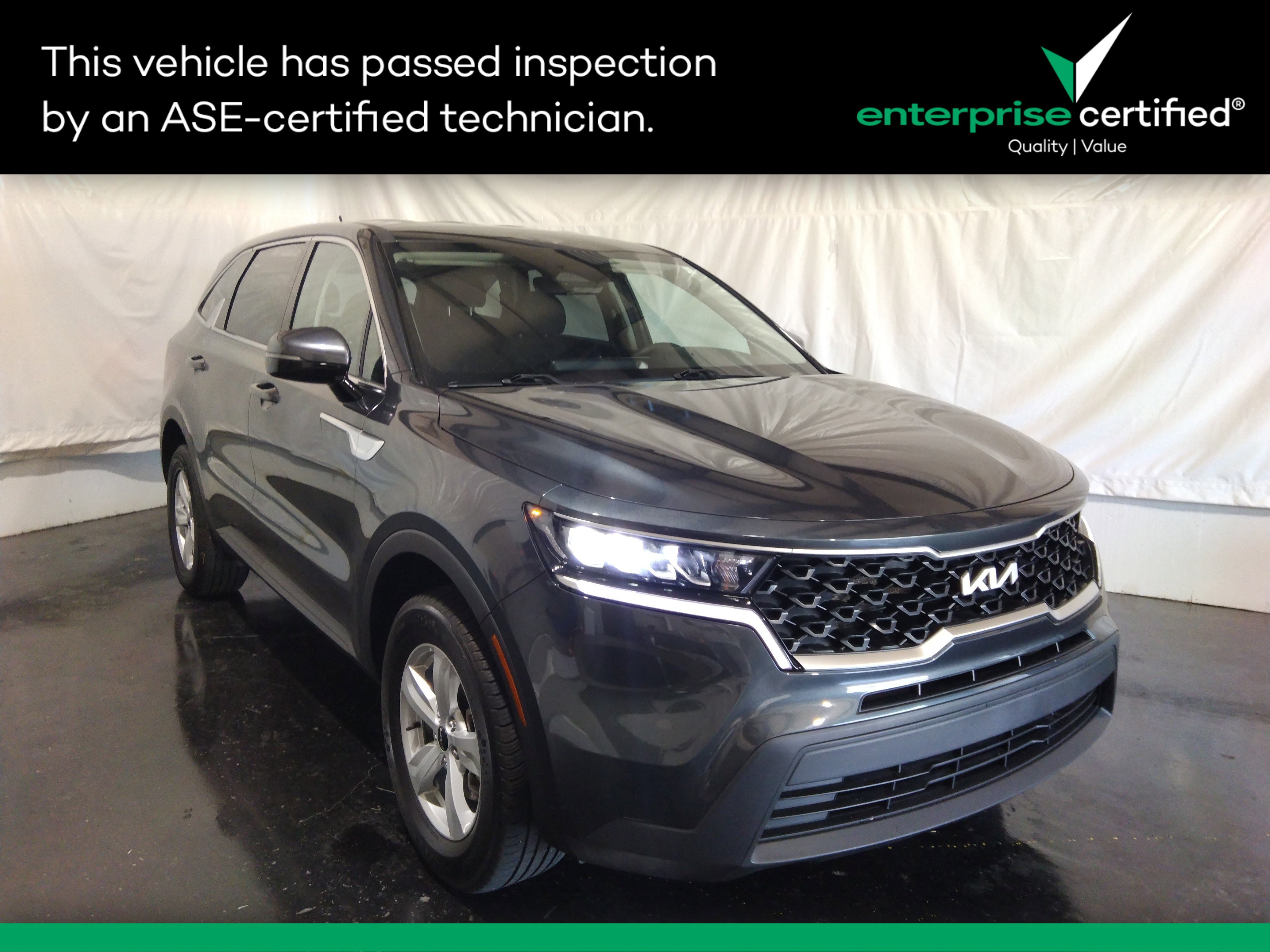Used 2023 Kia Sorento LX AWD