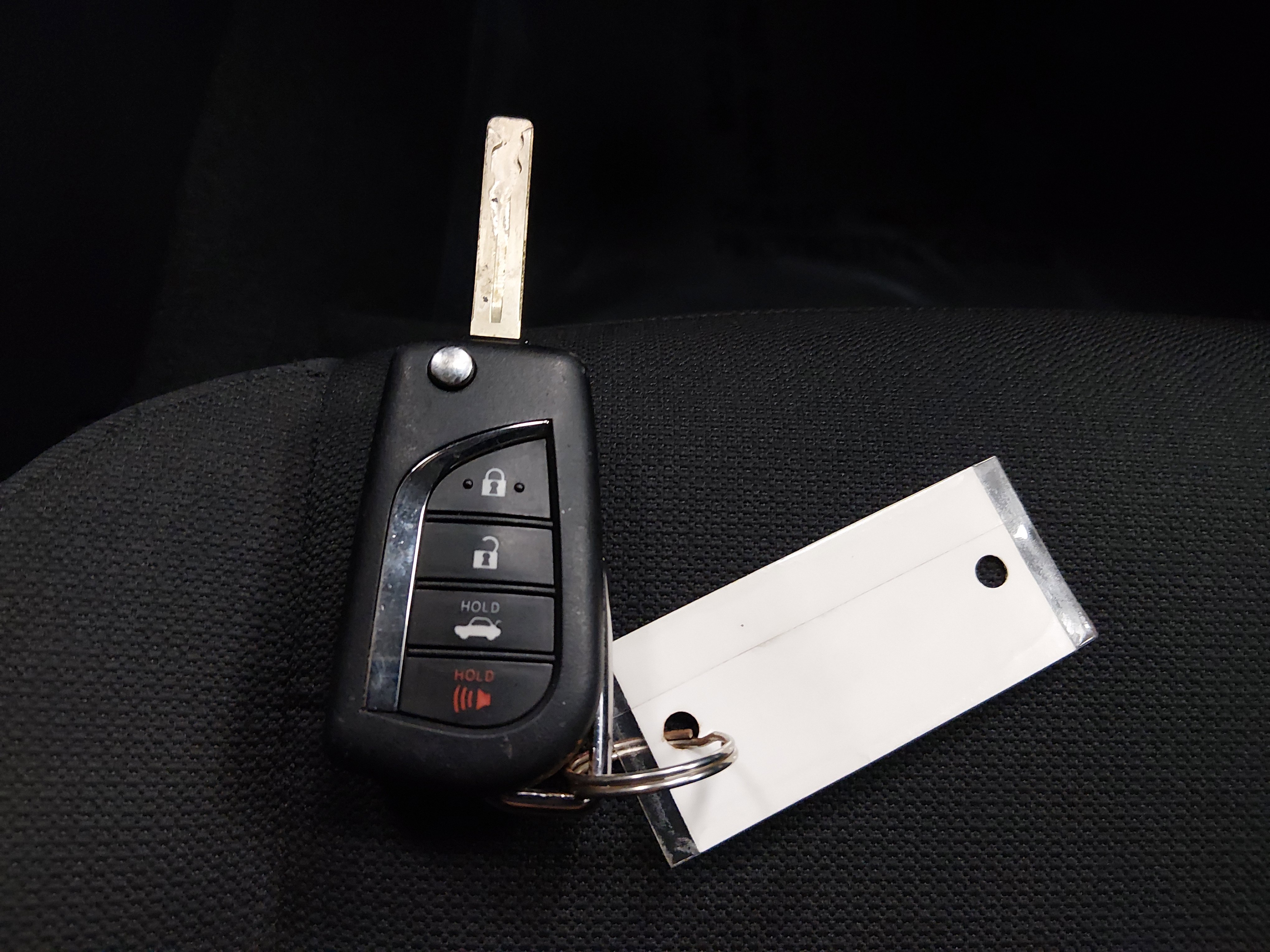 2024 Toyota Corolla LE - Photo 15