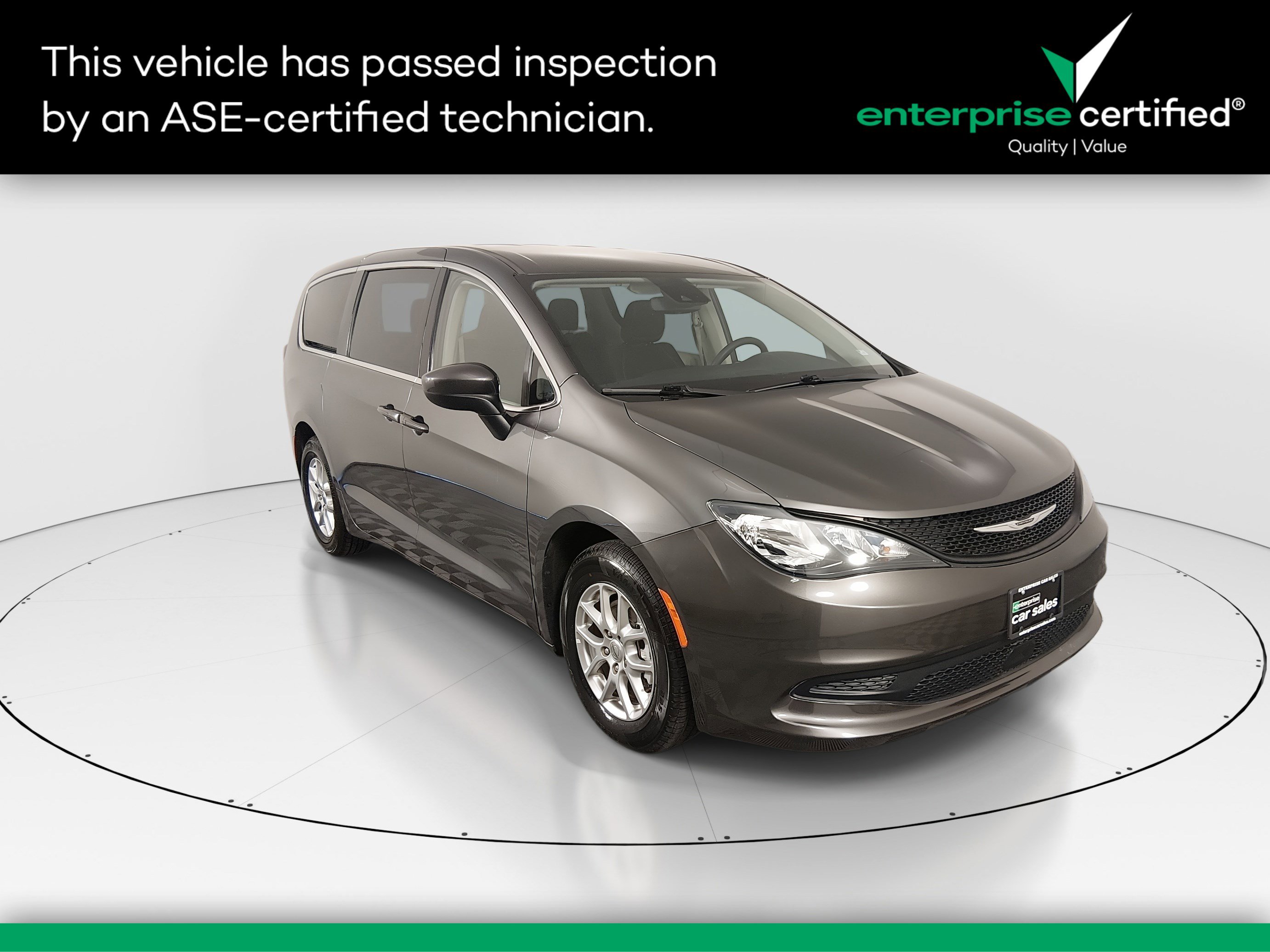 Used 2023 Chrysler Voyager LX FWD's photo