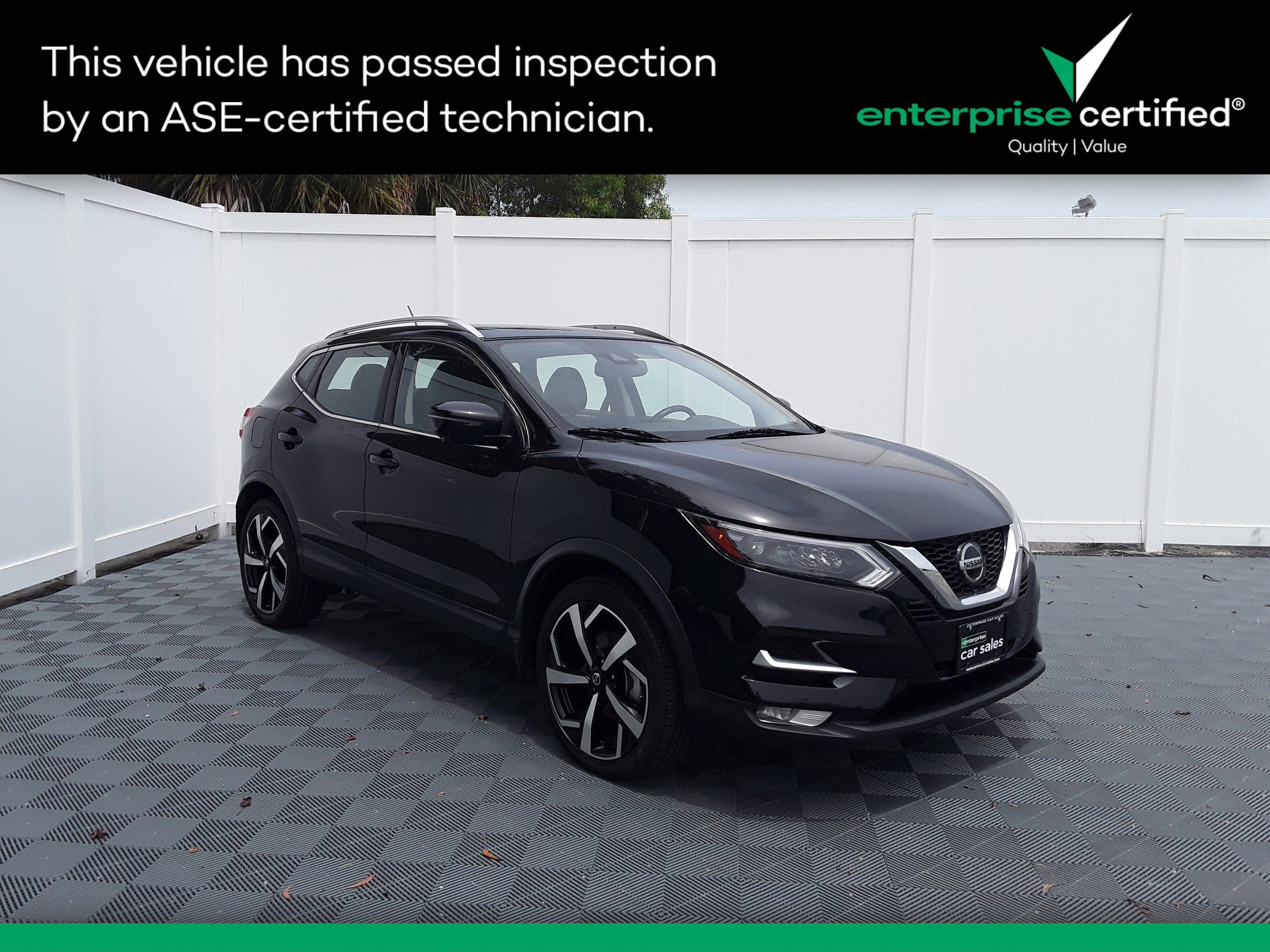 2022 Nissan Rogue Sport AWD SL