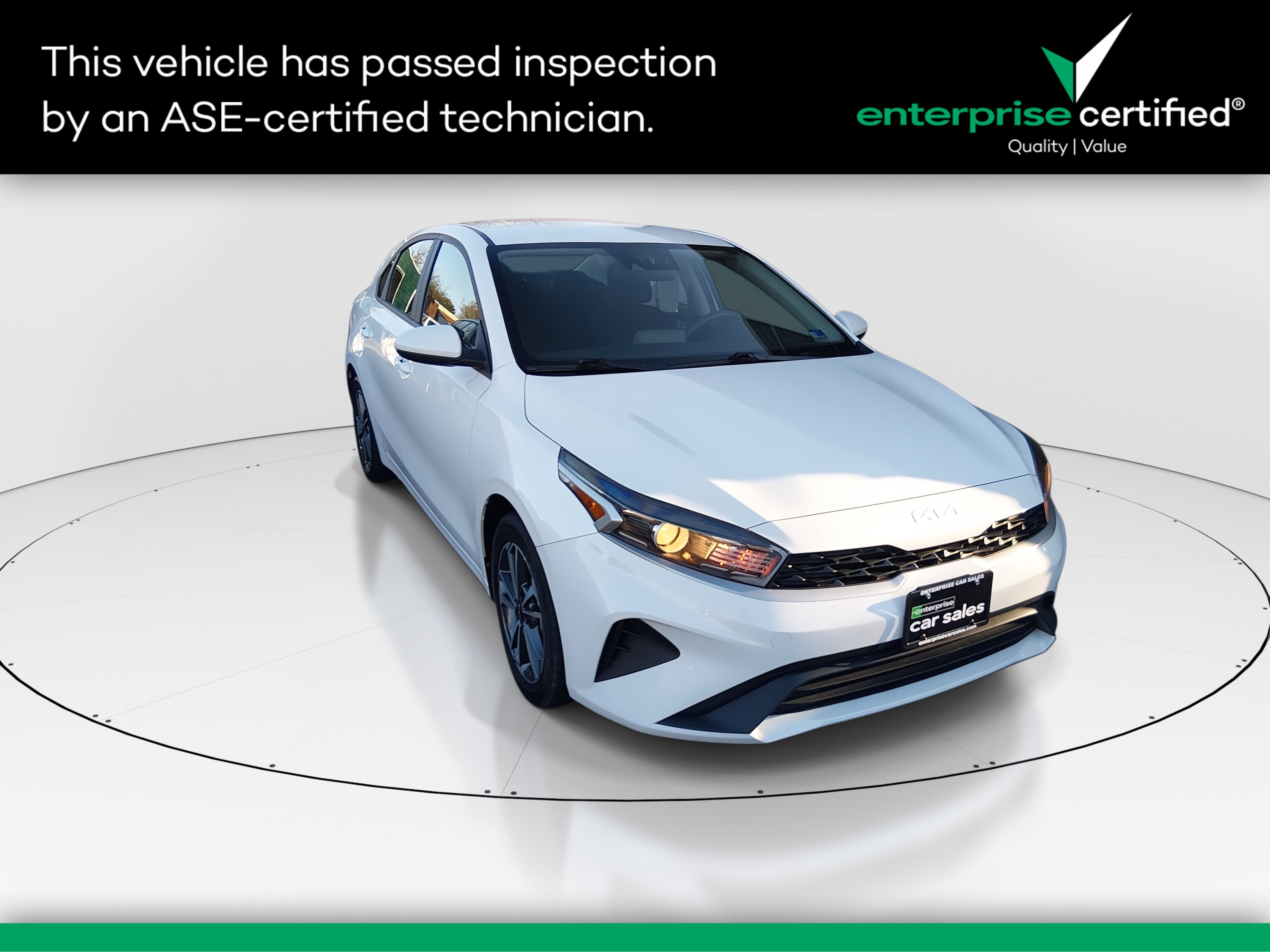 Used 2023 Kia Forte LXS IVT