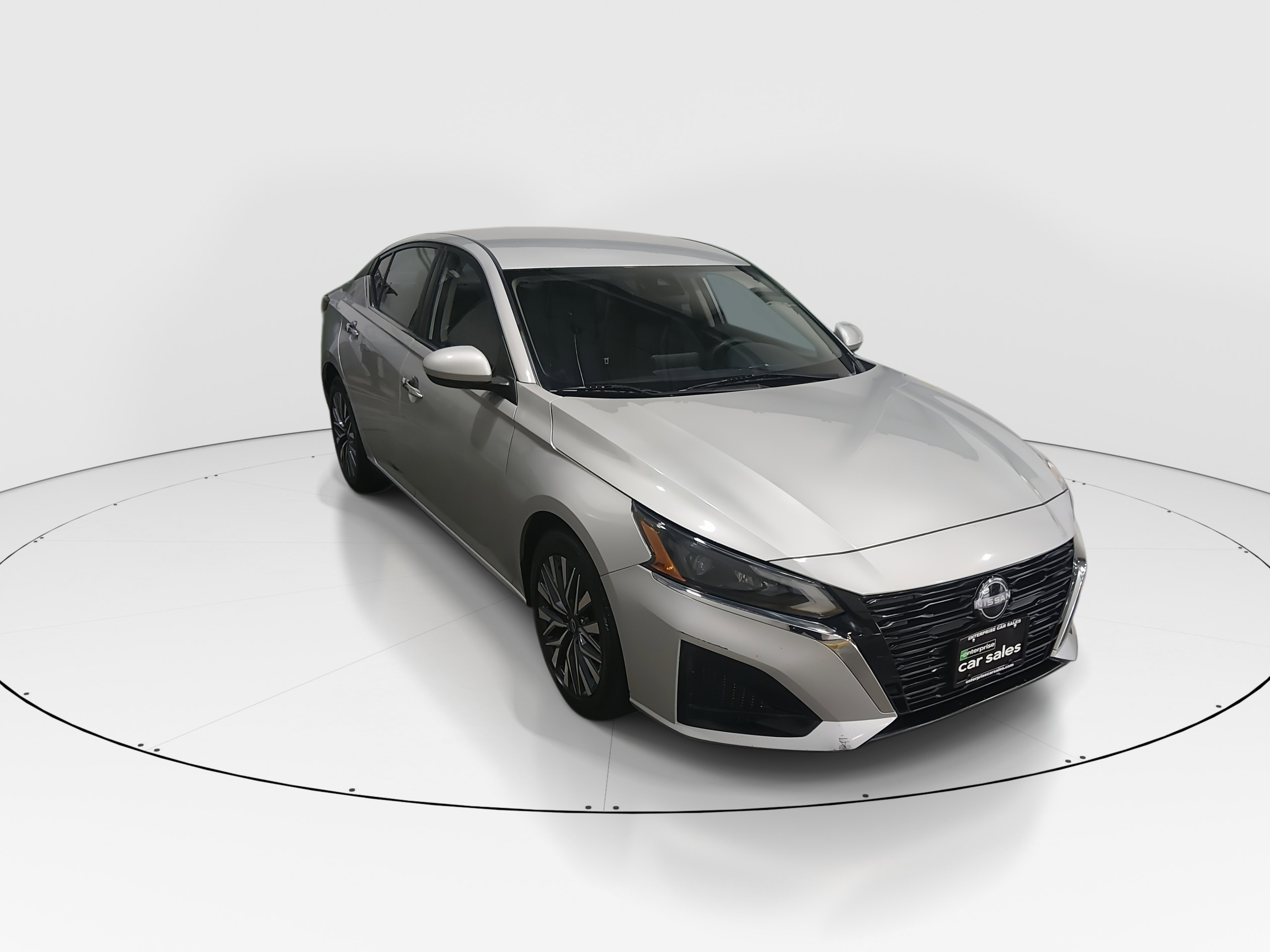 Used 2023 Nissan Altima 2.5 SV Sedan