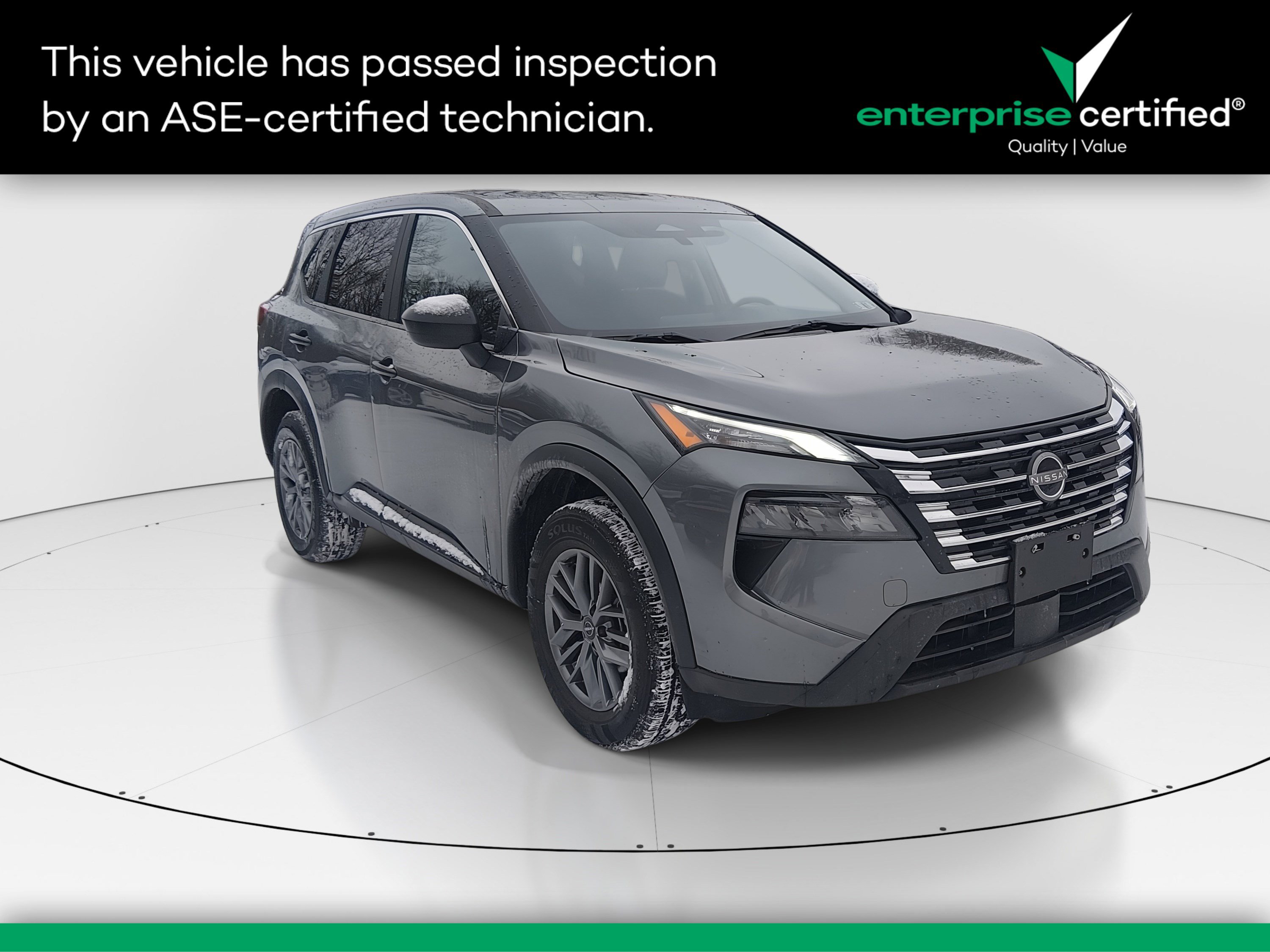 2024 Nissan Rogue S's photo