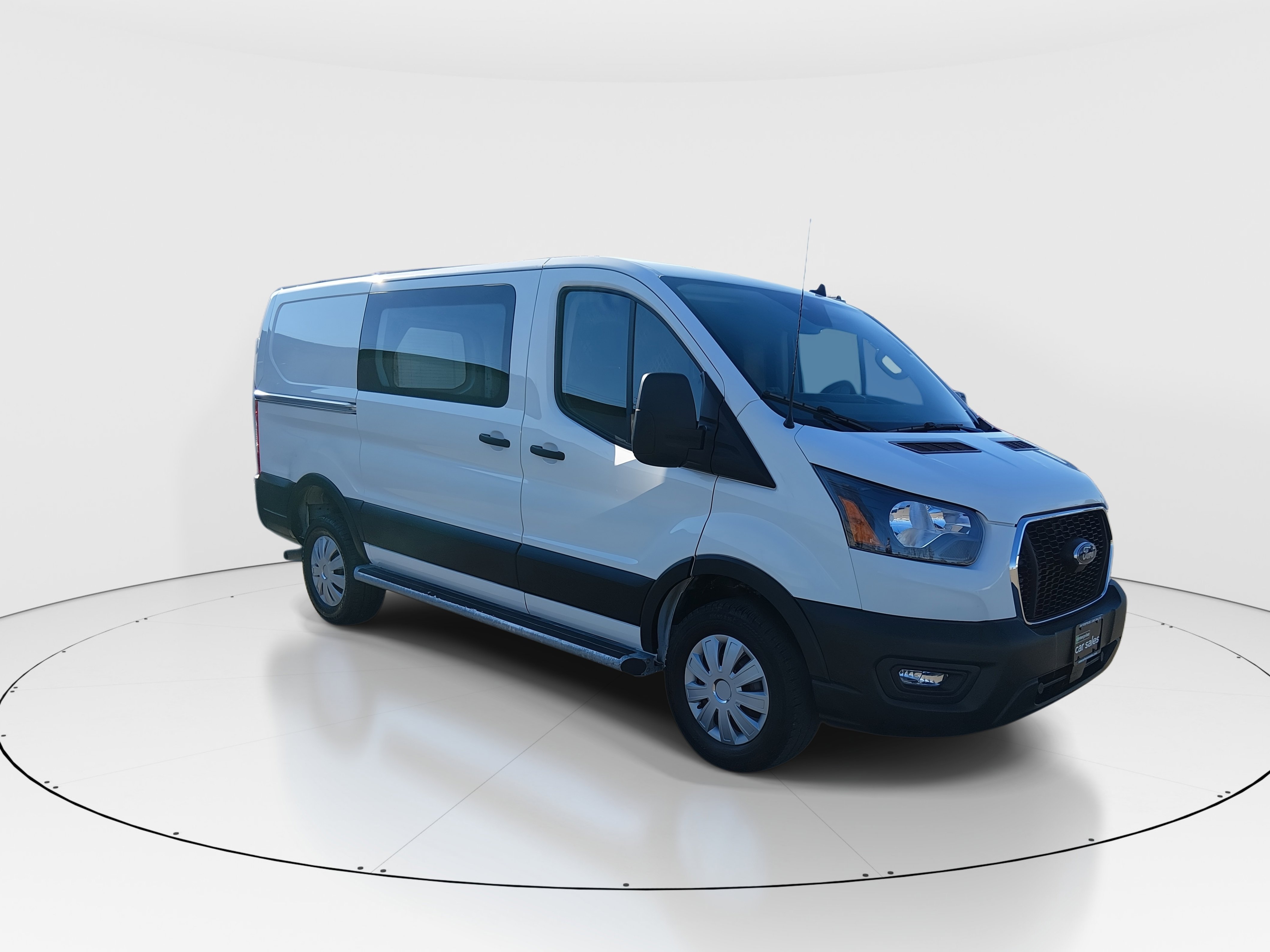2024 Ford Transit Base's photo