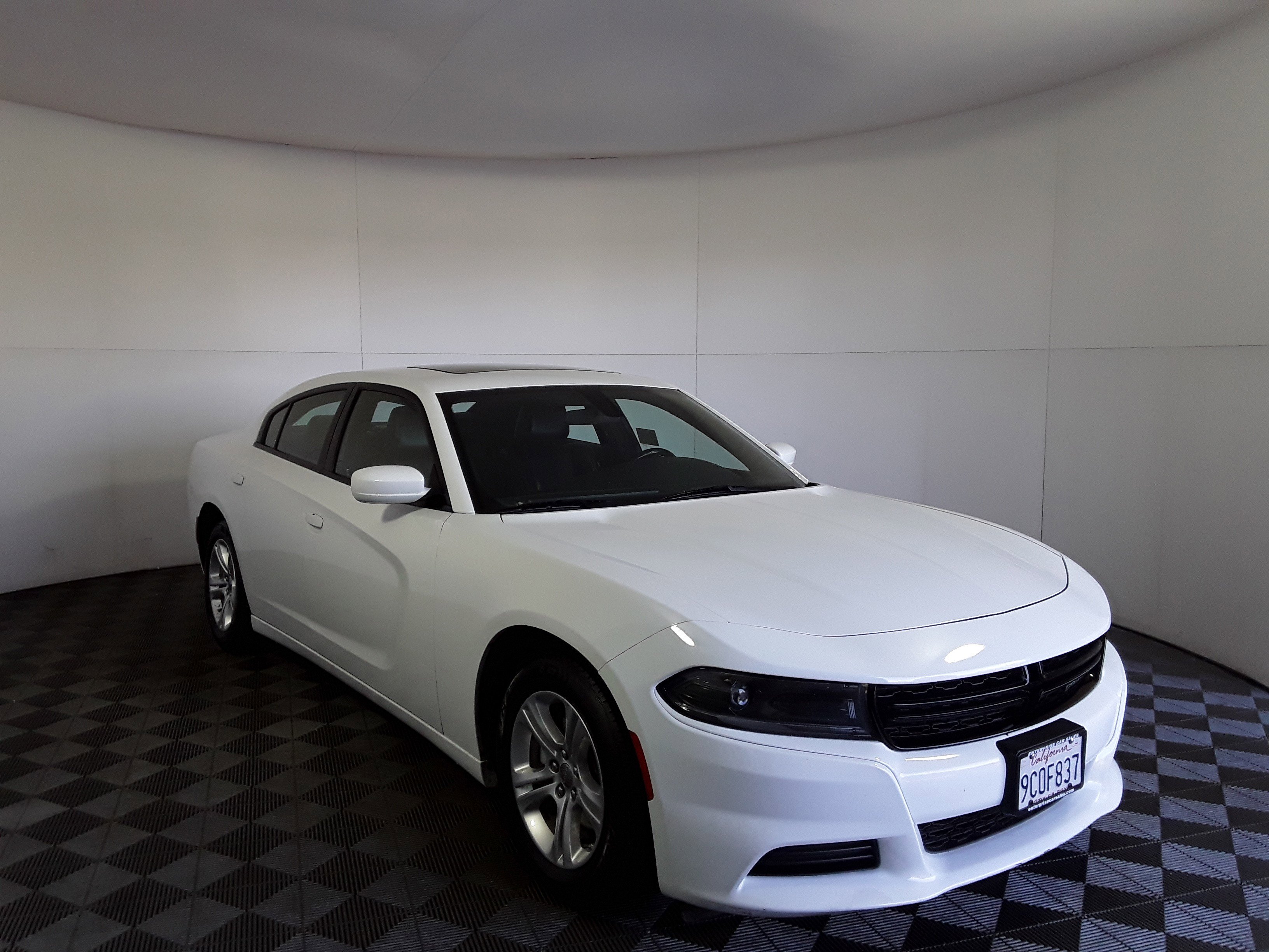 2022 Dodge Charger SXT RWD