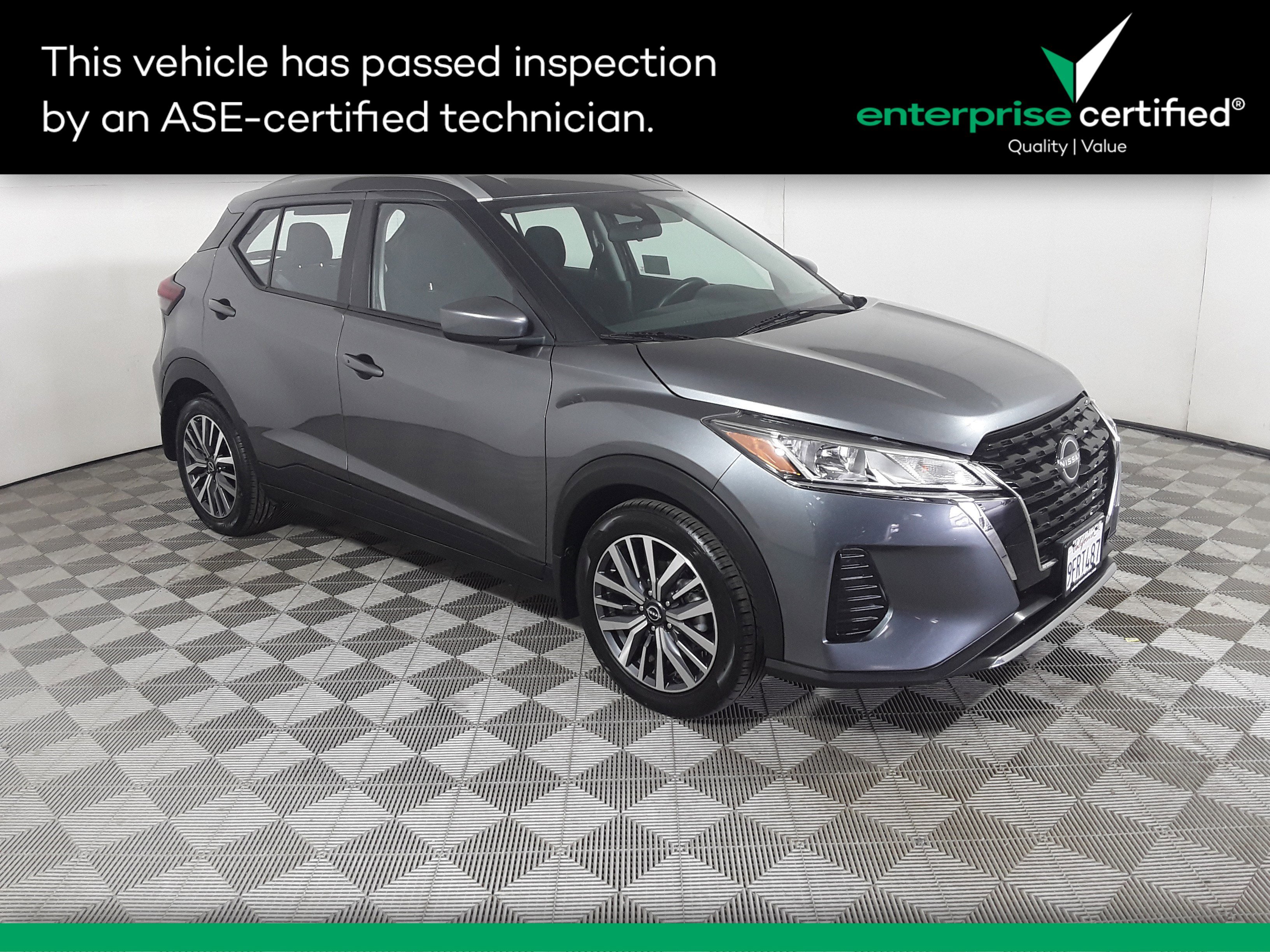Used 2023 Nissan Kicks SV FWD