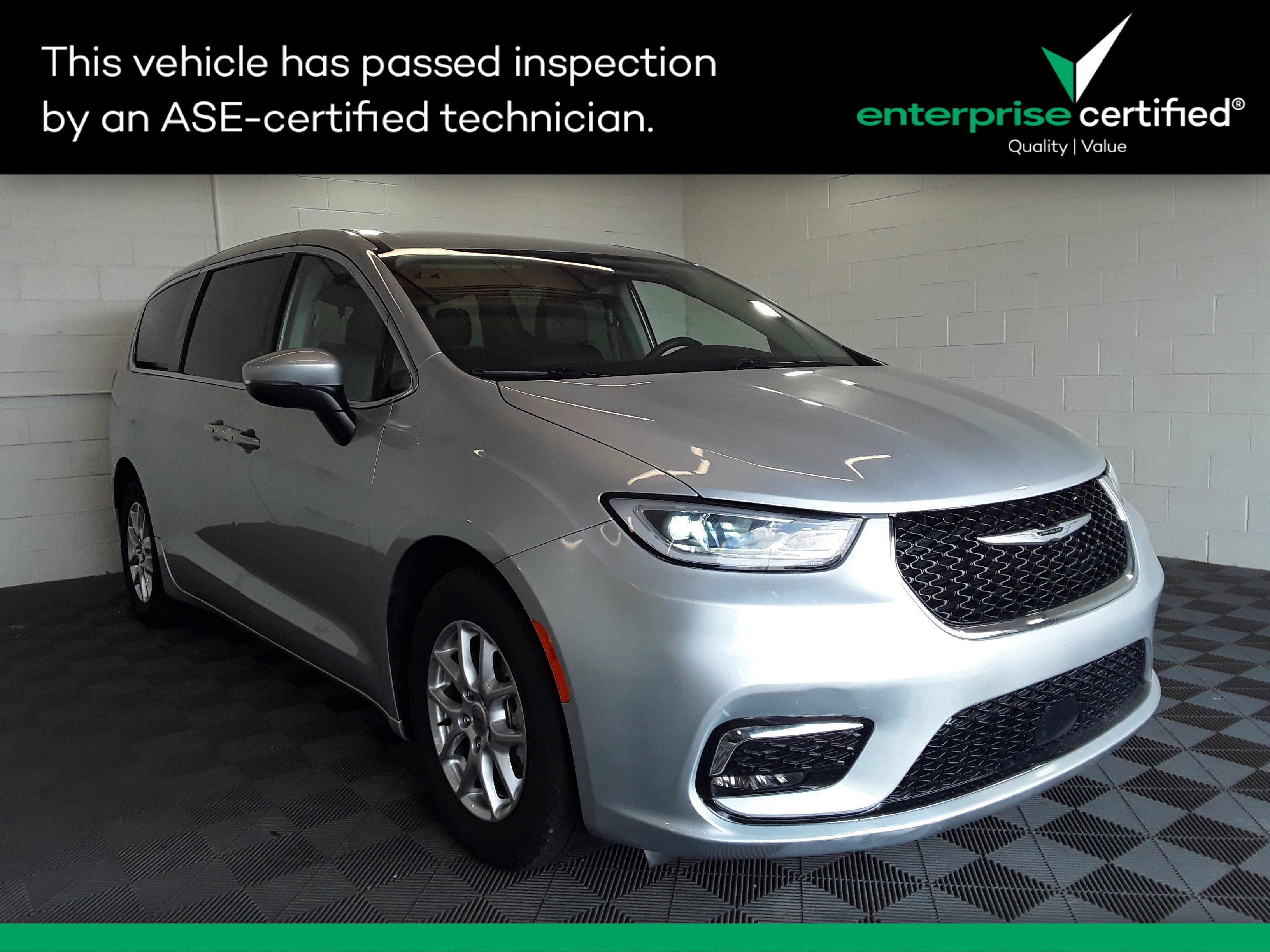 2023 Chrysler Pacifica Touring L FWD