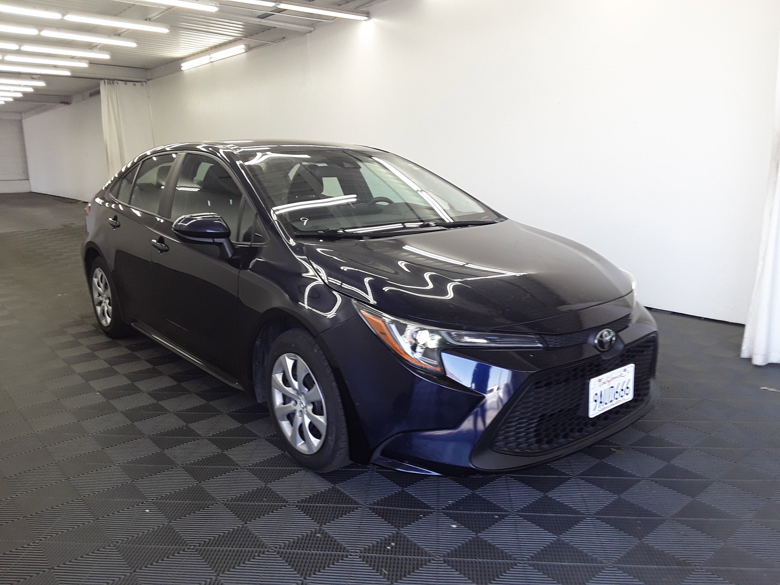 Used 2022 Toyota Corolla LE CVT