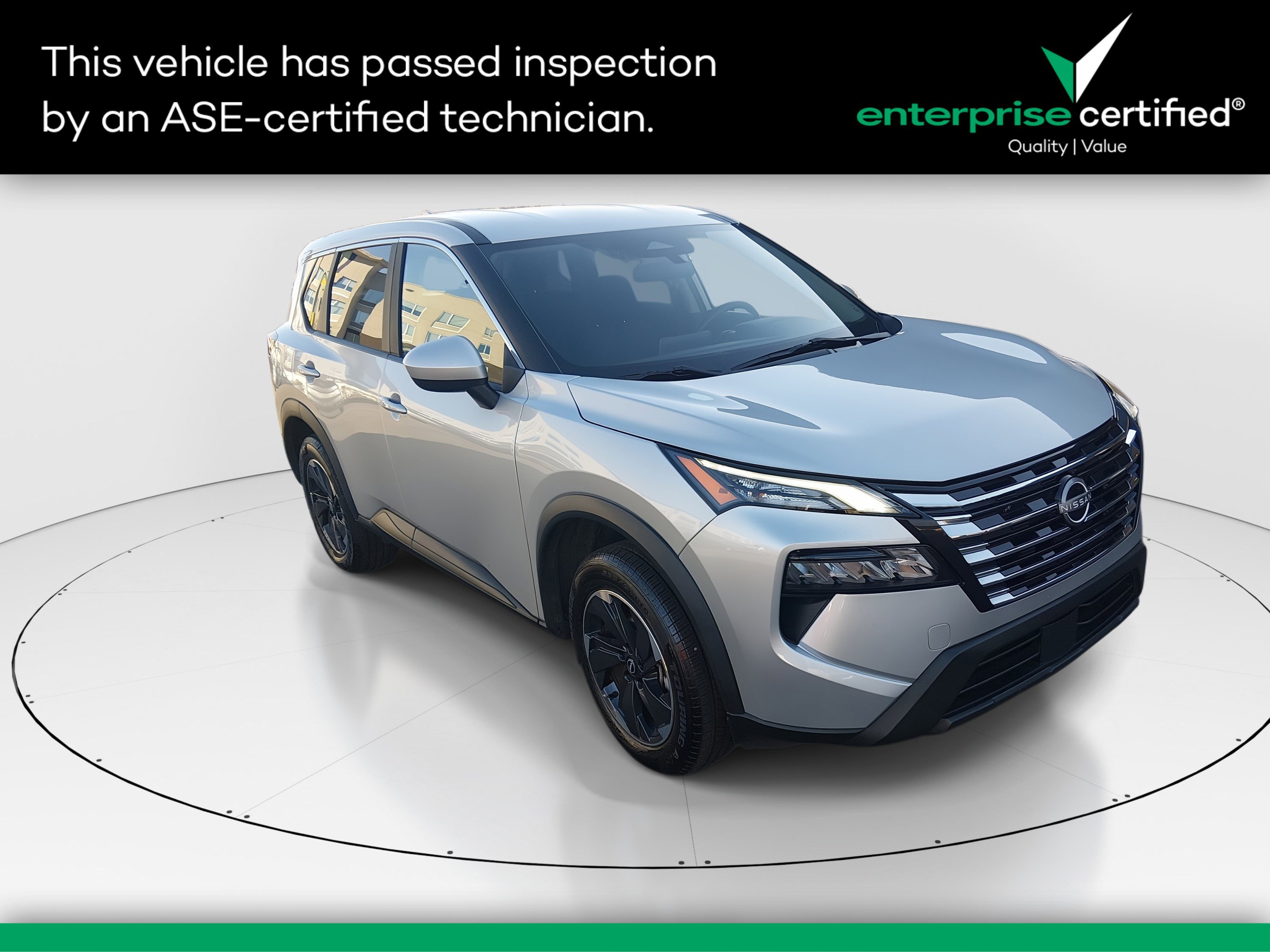 2024 Nissan Rogue SV's photo